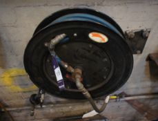Compressed Air Hose to Wall Mounted Reel