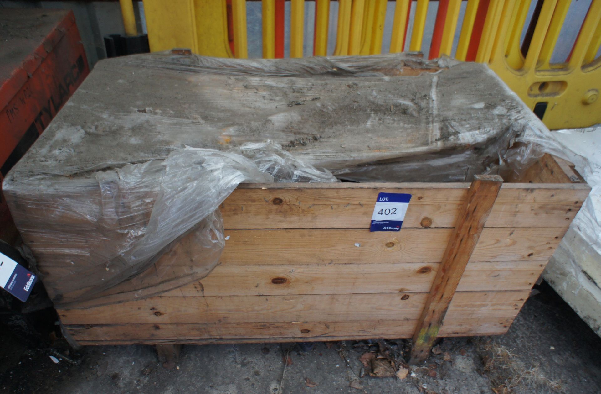 Quantity of steel rings to wooden crate - Image 3 of 3