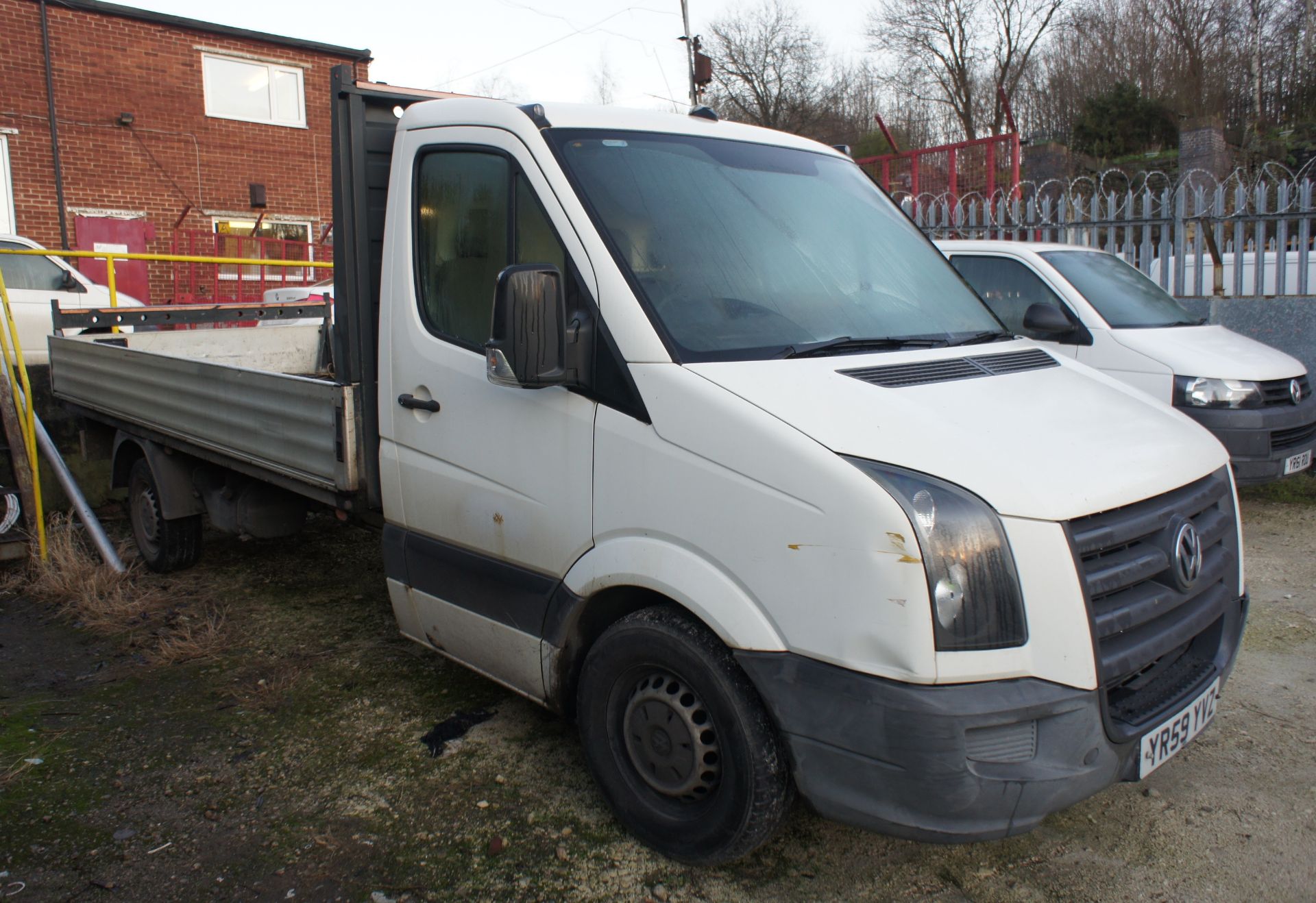 Volkswagen Crafter CR35 2.5 Blue TDI LWB drop side - Image 3 of 12