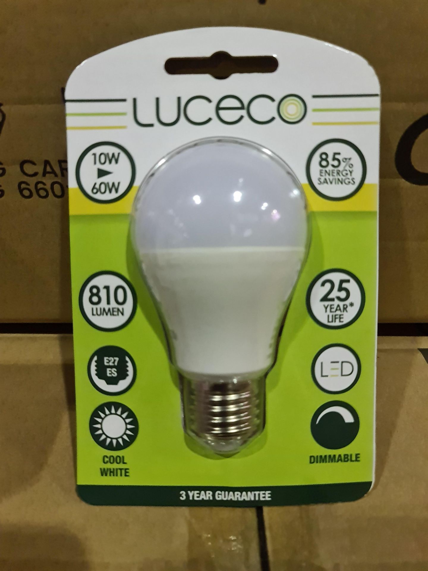 (ED14) PALLET TO CONTAIN 850 x NEW LUCECO LED LIGHTBULBS. 10W=60W. COOL WHITE. 810 LUMEN. E27 ES