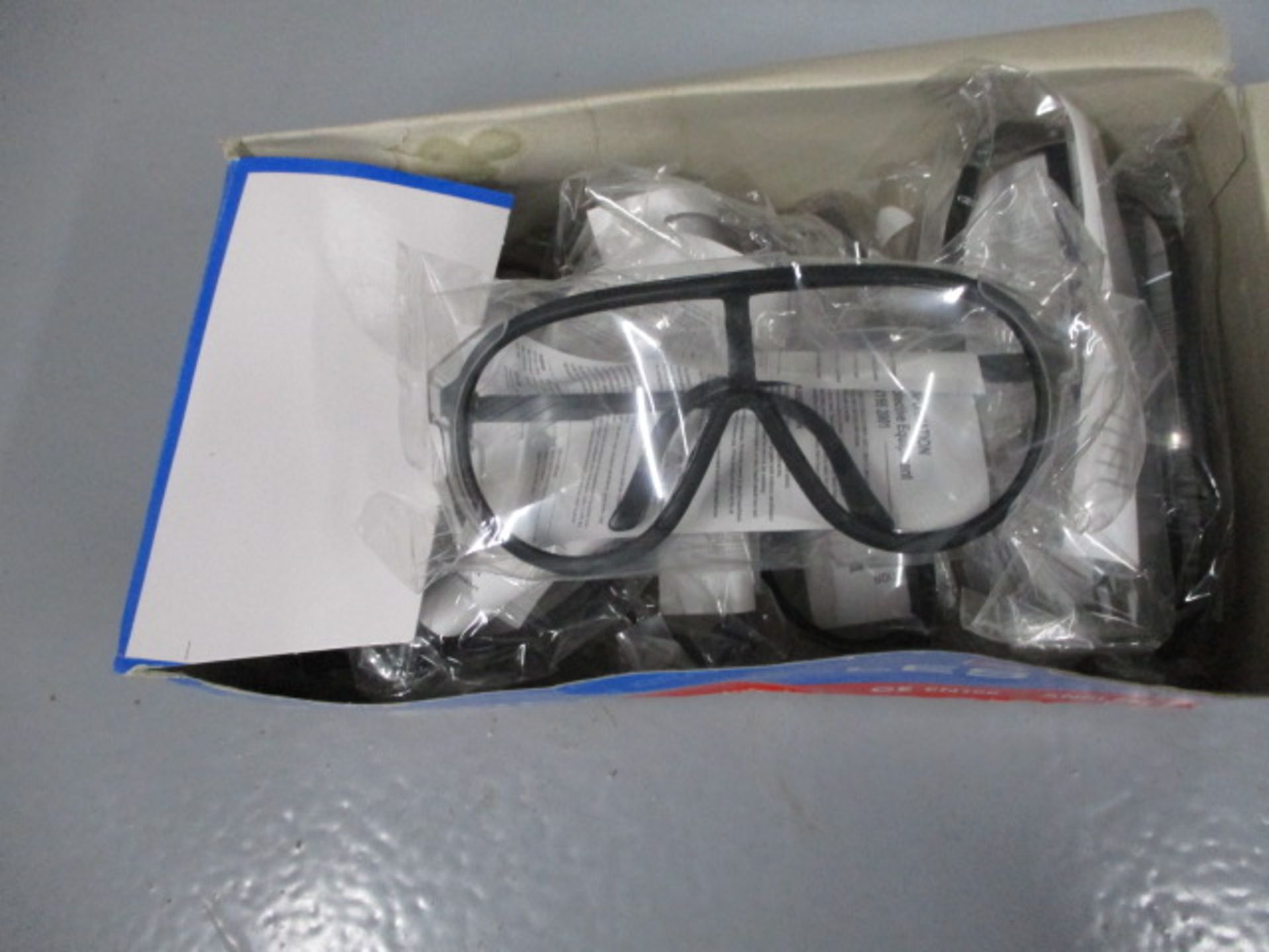 Safety spectacles - Image 4 of 6