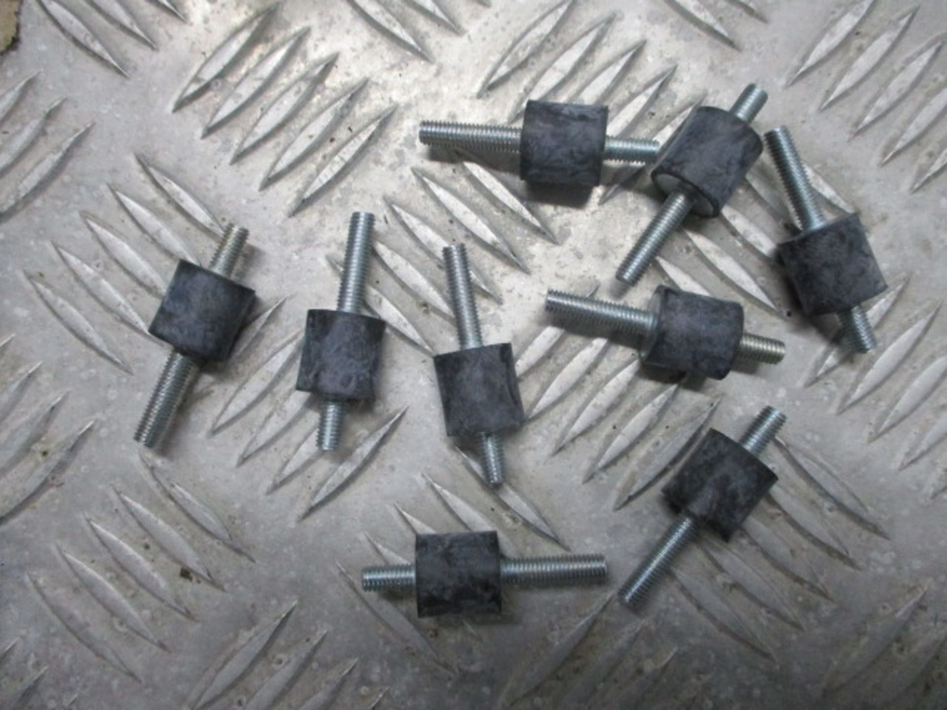 Machine vibration mounts - Image 4 of 5