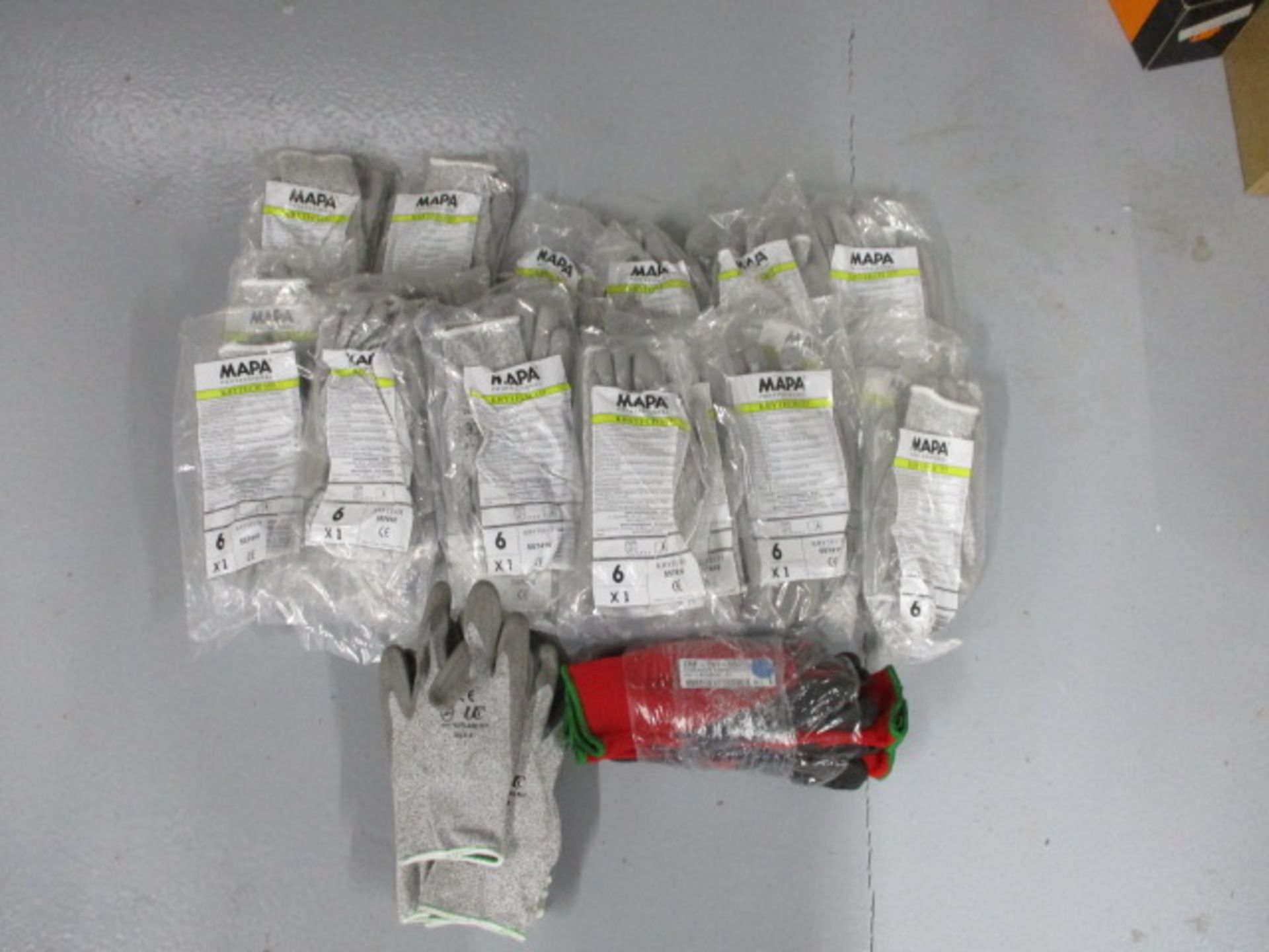 Assorted PPE gloves