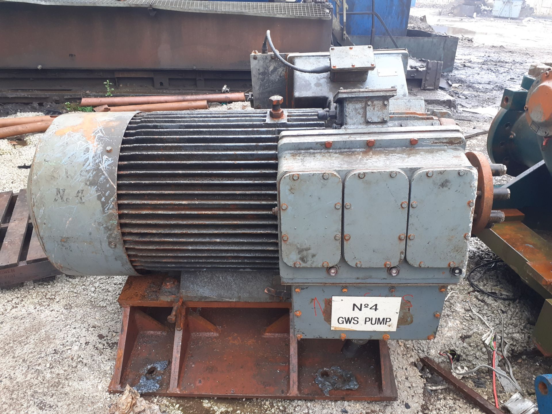 A 1977 Parsons Peebles 300kW 3-Phase Inductional Motor - Image 5 of 7