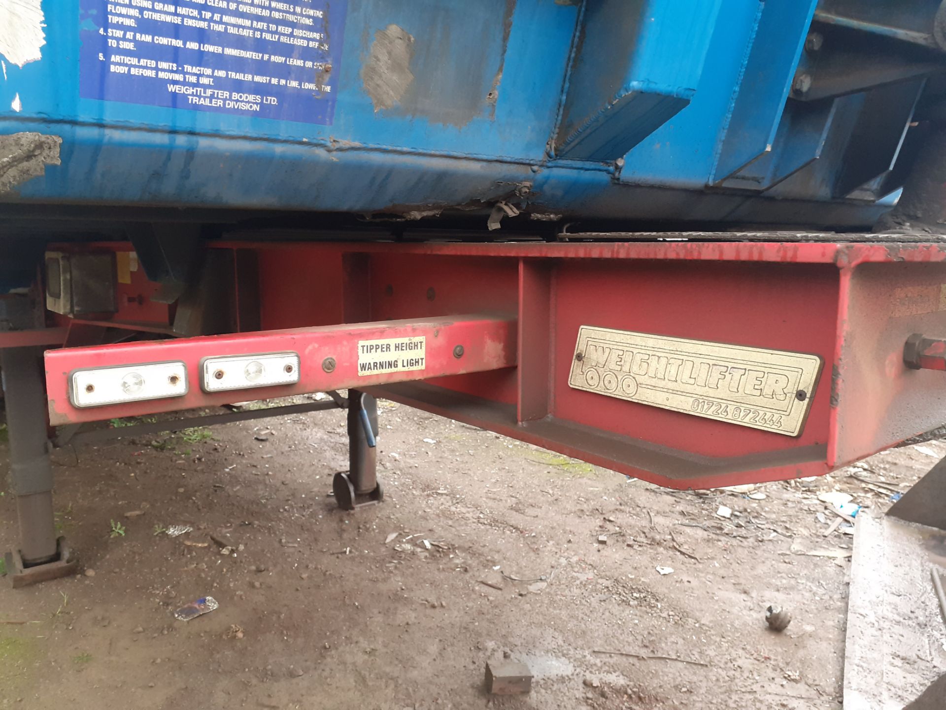 A 2003 Triaxle Weighlifter Hydraulic Trailer/ Tipper - Image 5 of 15