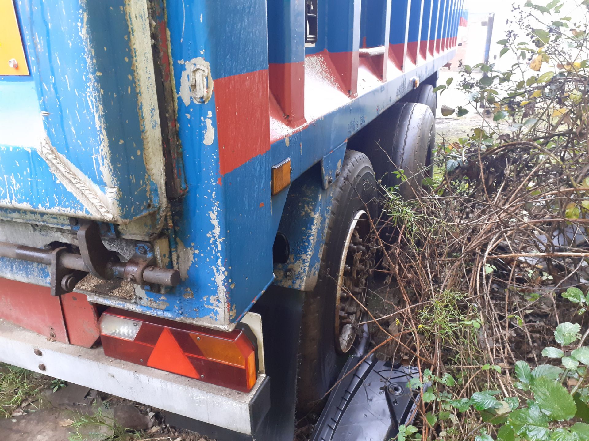 A 2003 Triaxle Weighlifter Hydraulic Trailer/ Tipper - Image 11 of 15