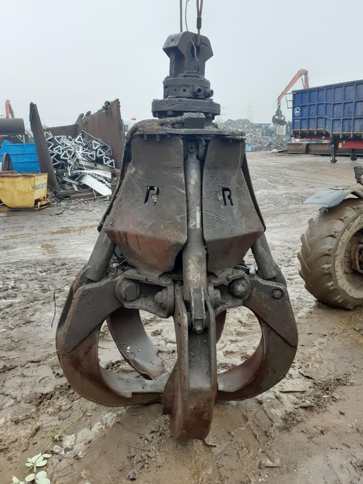 Steel Hydraulic Grab Bucket. Condition Unkown - Image 3 of 5