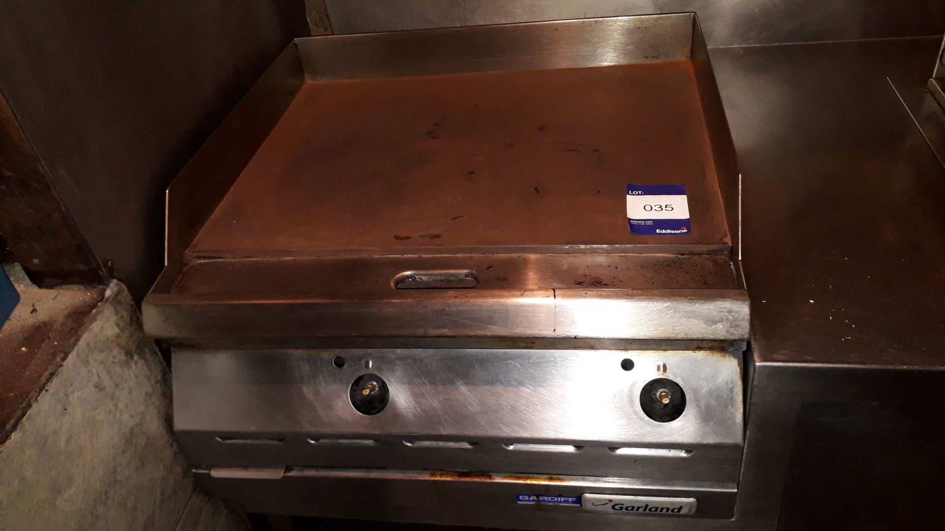 Garland Stainless Steel Gas Fired Table Top Griddle (Disconnection required by qualified - Image 2 of 2