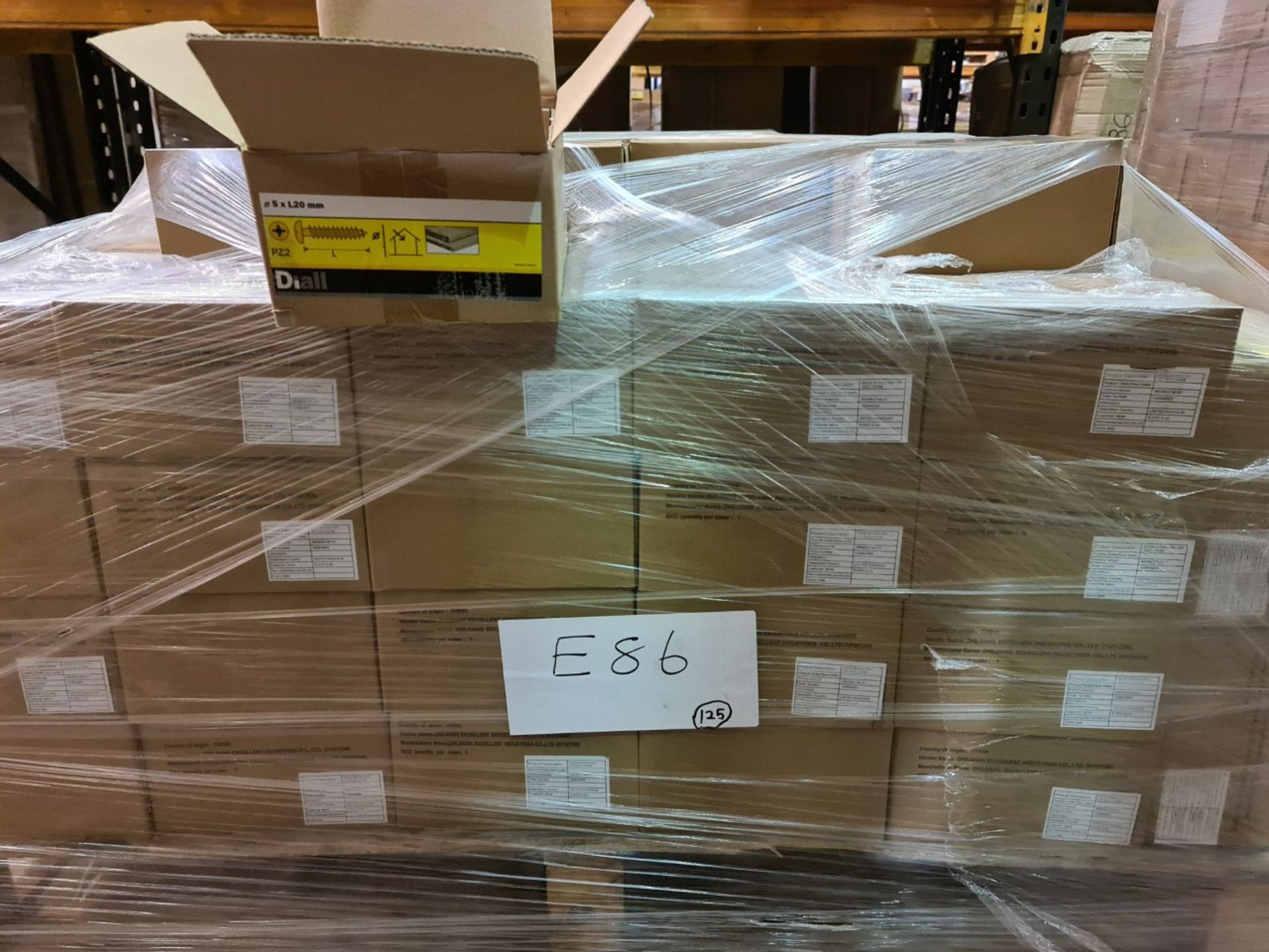 (E86) PALLET TO CONTAIN 125 x NEW 4KG BOXES OF 5x2 - Image 3 of 3