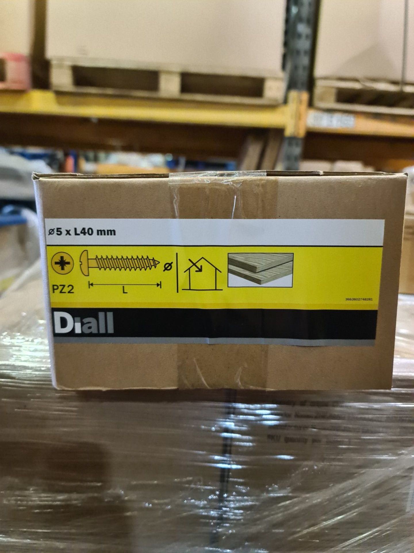 (E8) PALLET TO CONTAIN 52 x NEW 4KG BOXES OF 5x40M