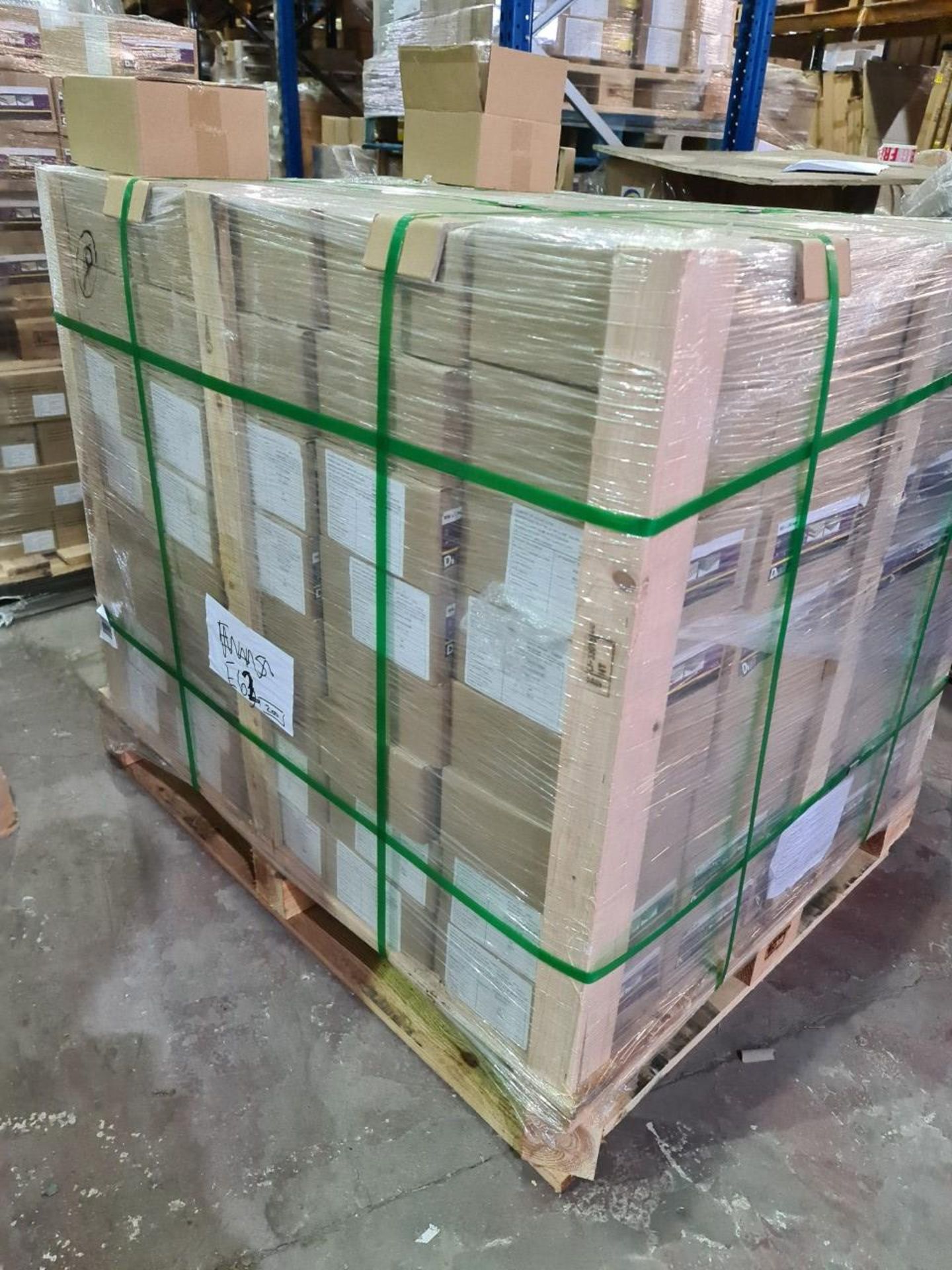 (E62) PALLET TO CONTAIN 200 x NEW 4KG BOXES OF M8x - Image 3 of 3