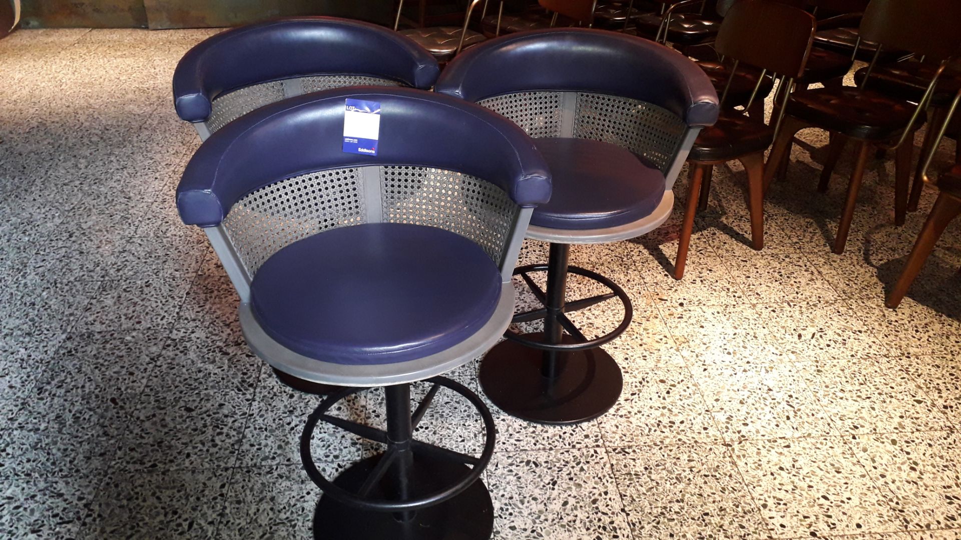 8 x Contract Chair Co. Euston Revolving Bar Stools - Image 2 of 2