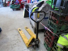 Unbadged 2500KG hand hydraulic pallet truck