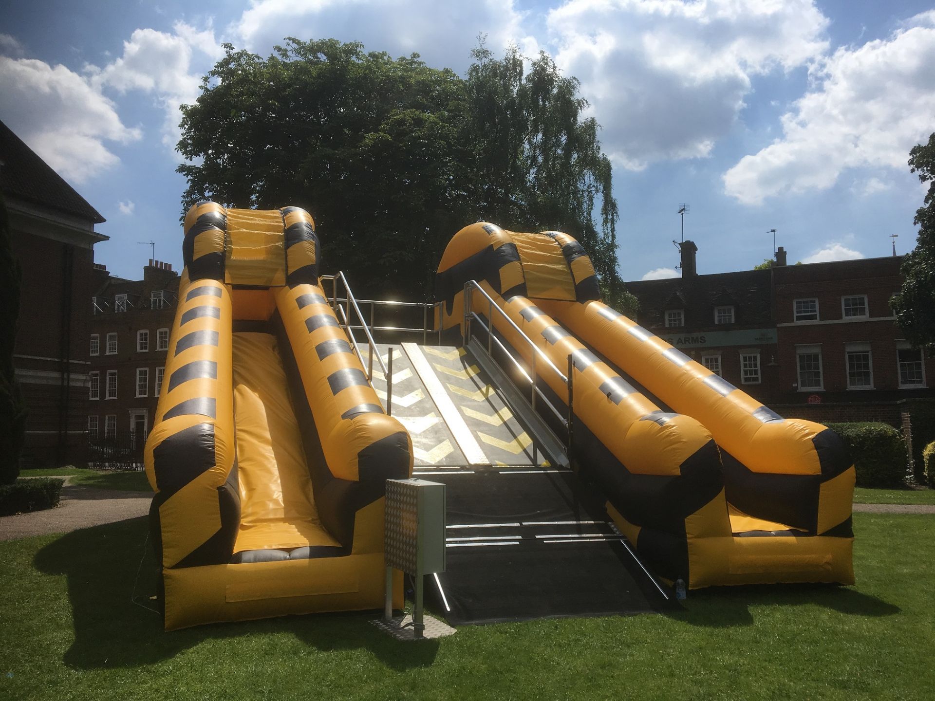 Travellator with Inflatable slide and Trailer moun - Image 7 of 15