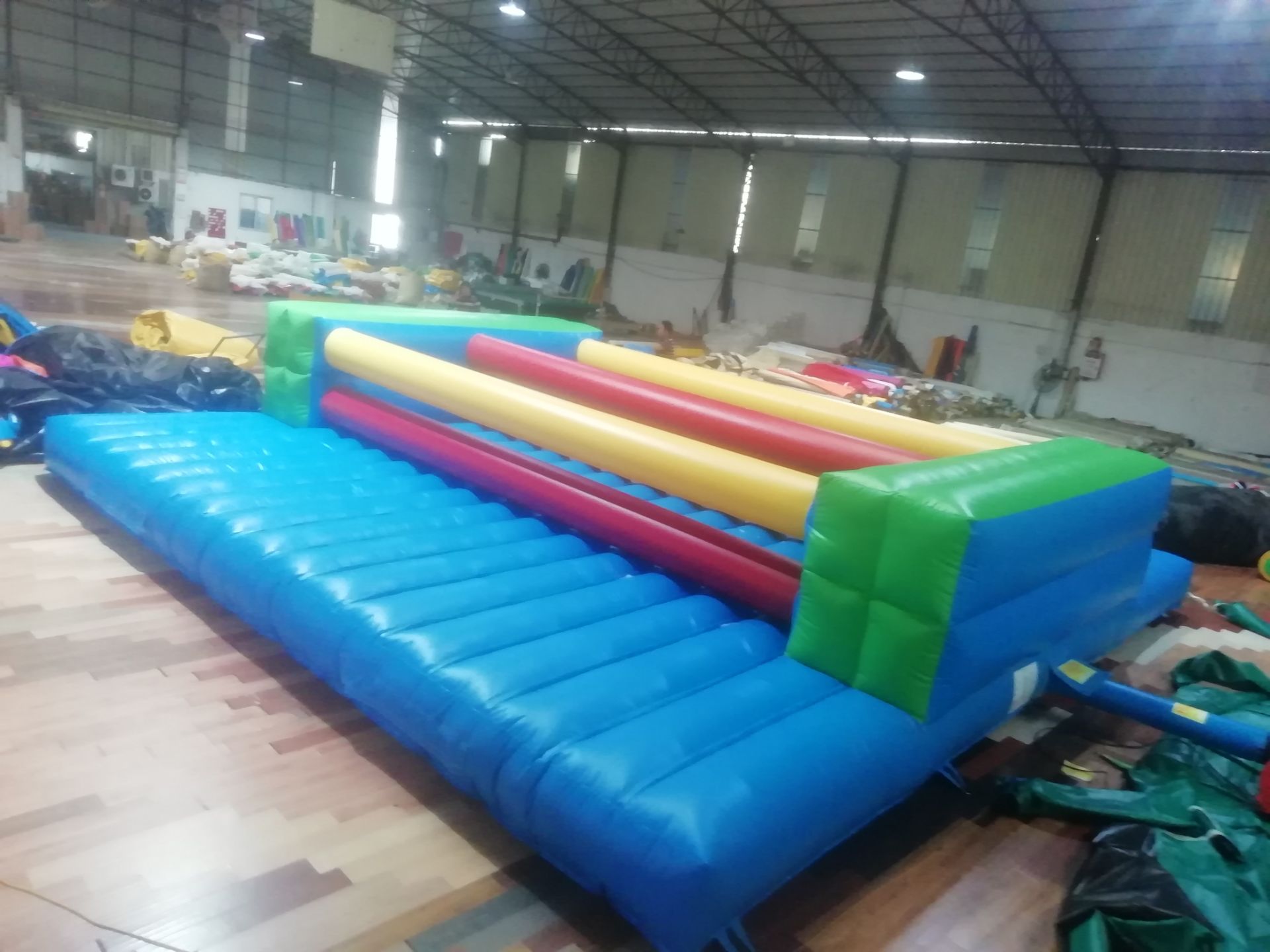 Funky Planet Inflatable Obstacle Course comprising - Image 21 of 55