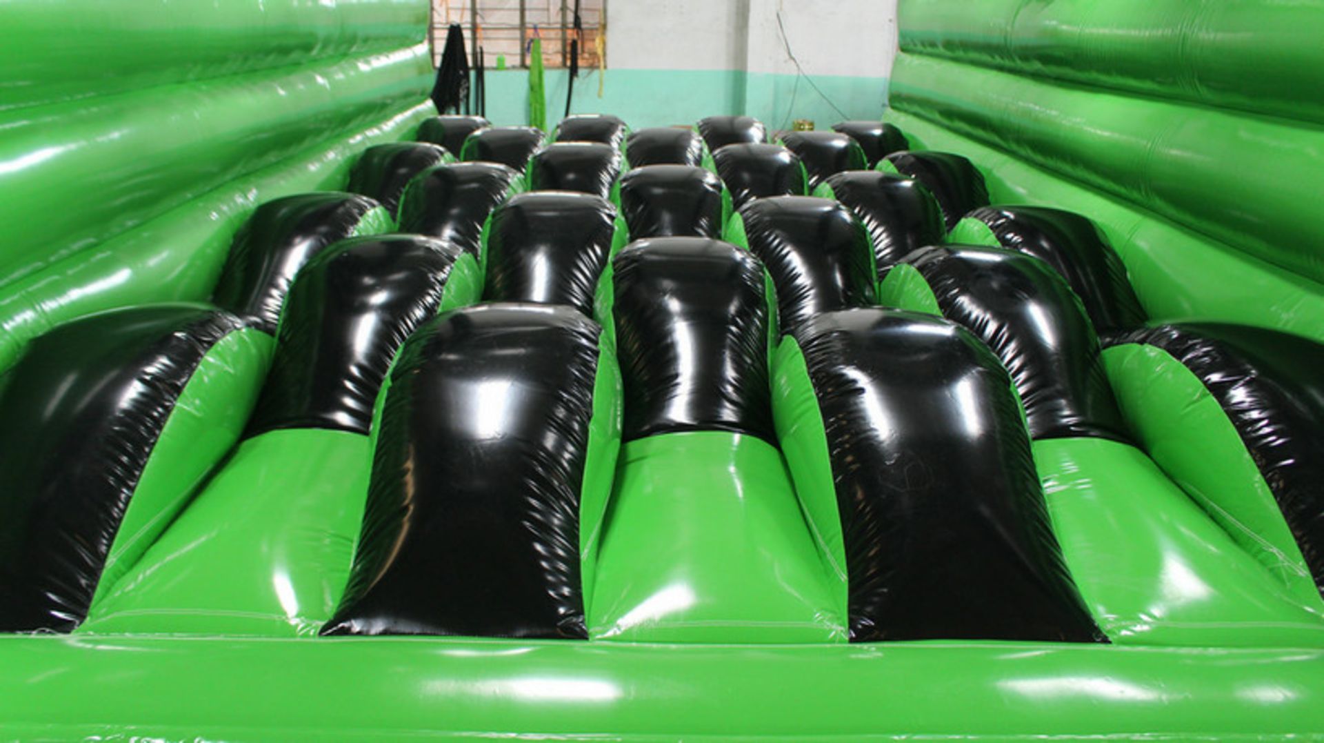 Kapow Inflatable Obstacle course, comprising 12 as - Image 16 of 46