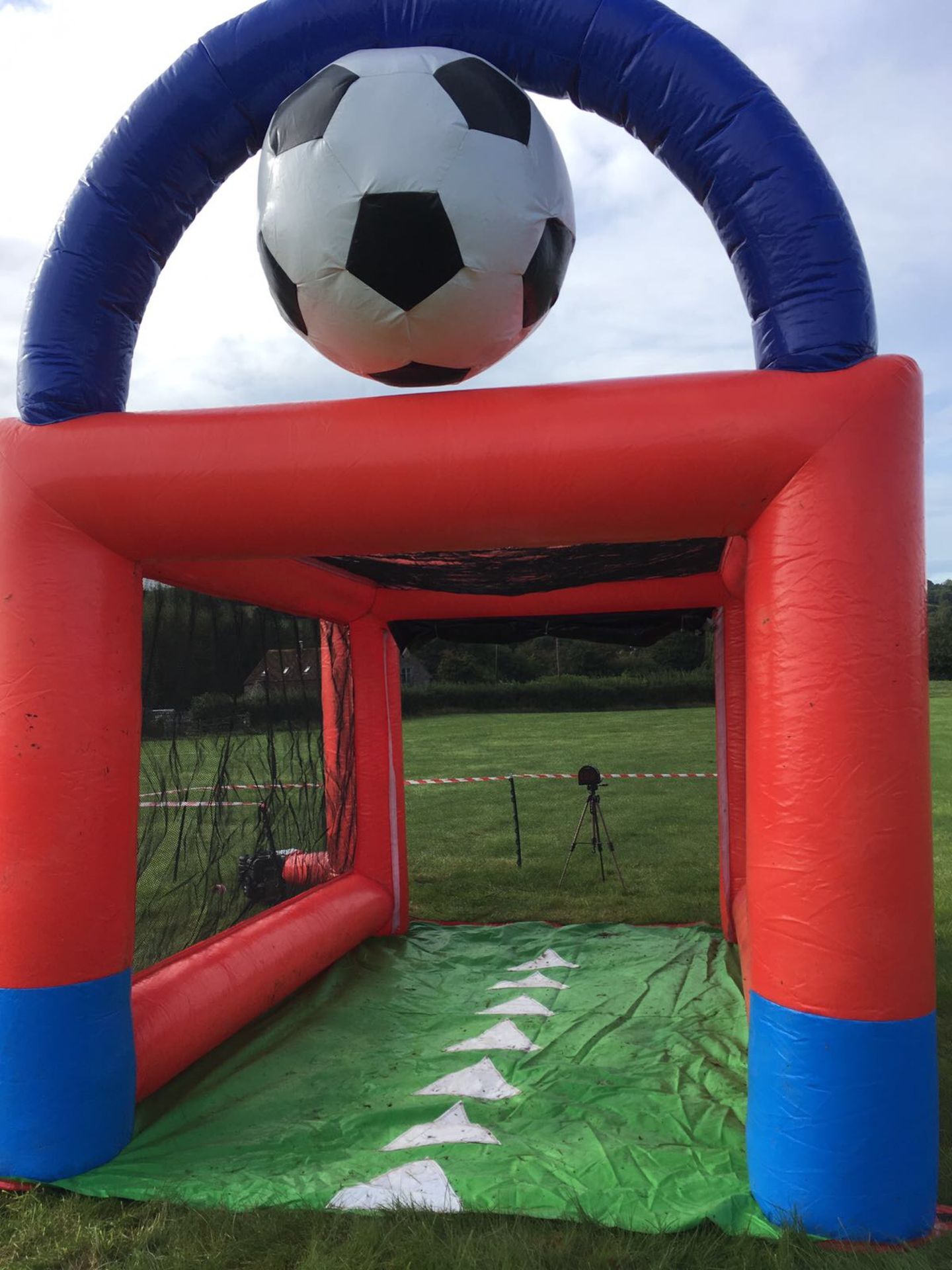 Inflatable Goal Kick, Speed Cage (Small)