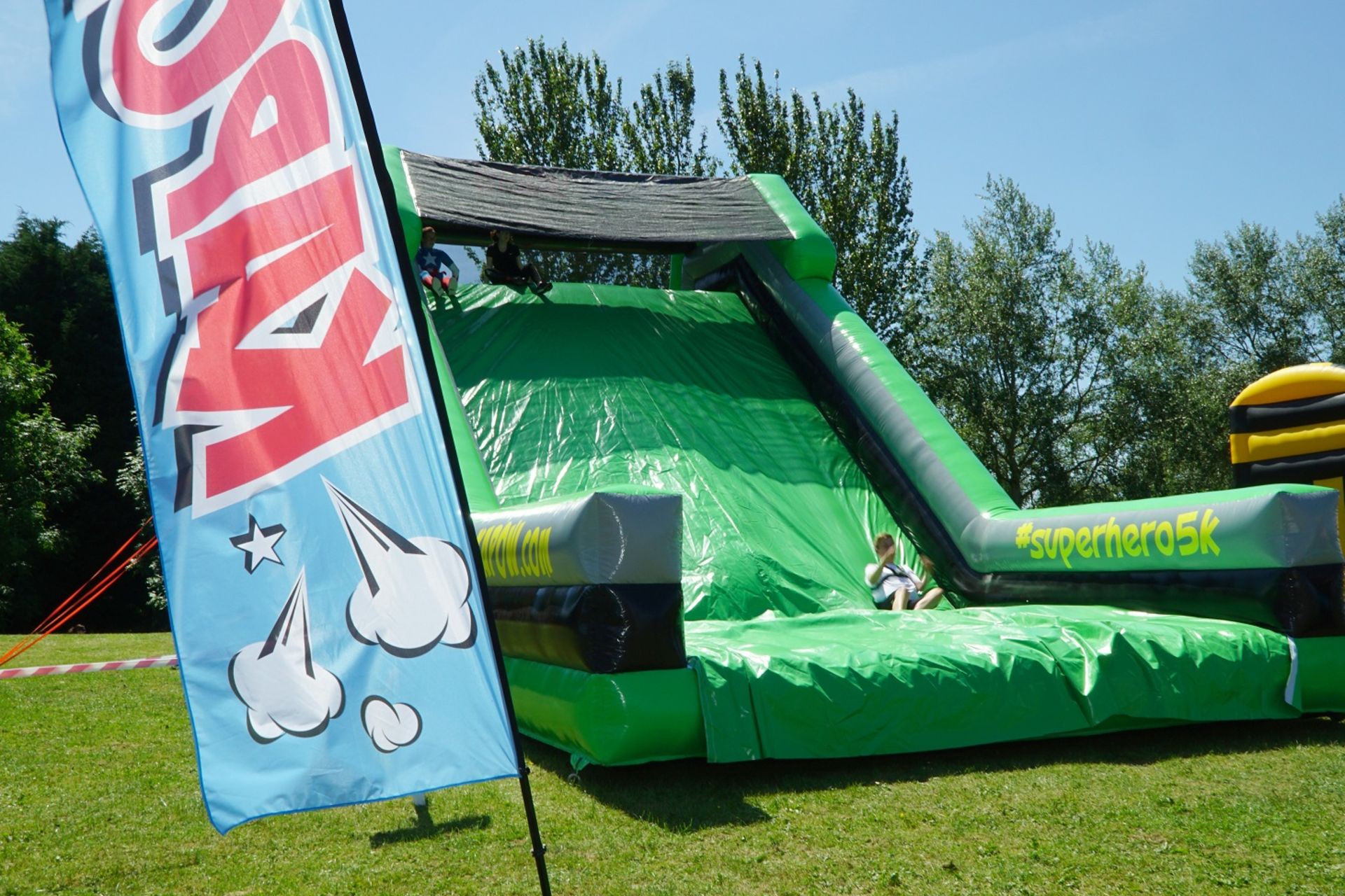 Kapow Inflatable Obstacle course, comprising 12 as - Image 18 of 46