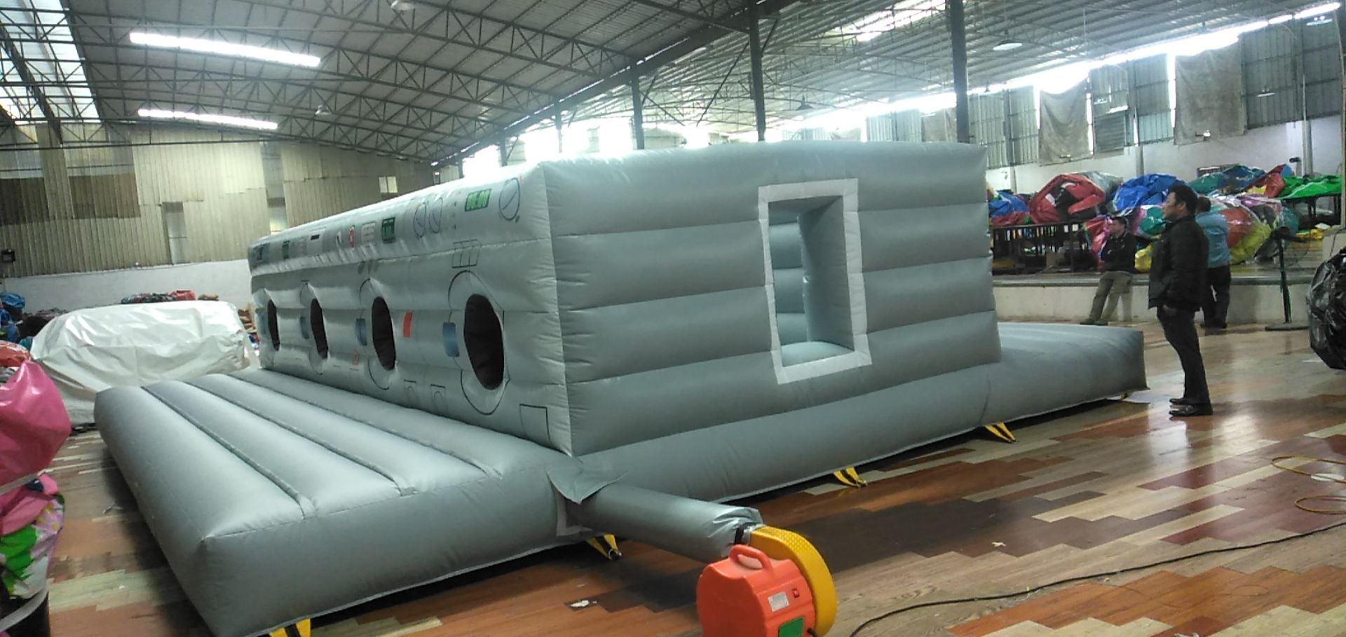 Funky Planet Inflatable Obstacle Course comprising - Image 18 of 55