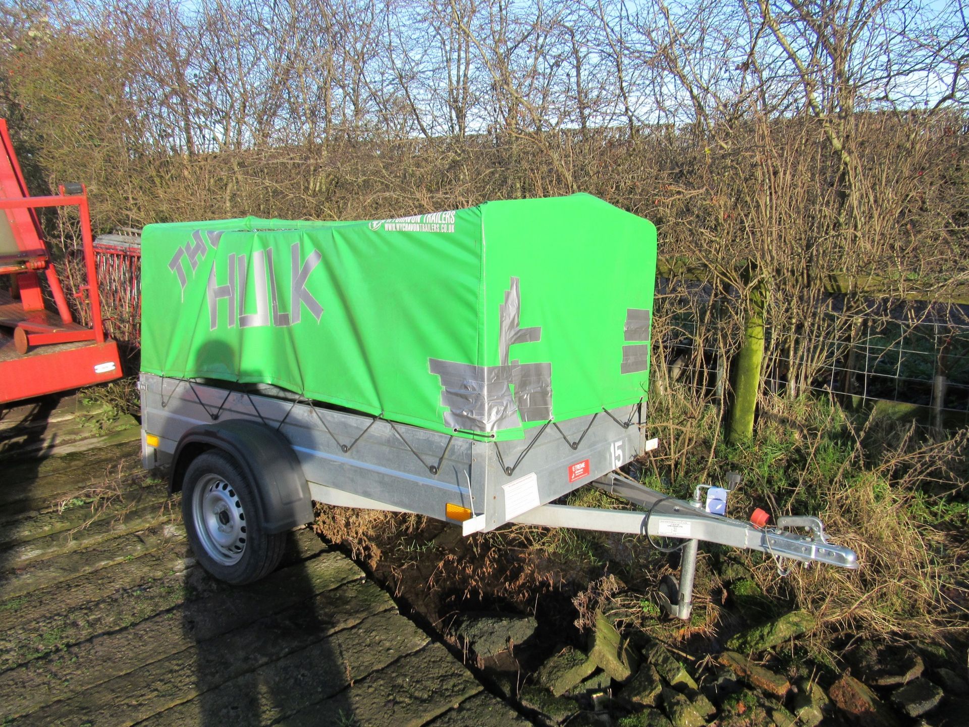 Fabryka Przyczep Niewladow e9*2007/46*650 single axle trailer, with plastic sheeting, Approx. 7ft - Image 2 of 3