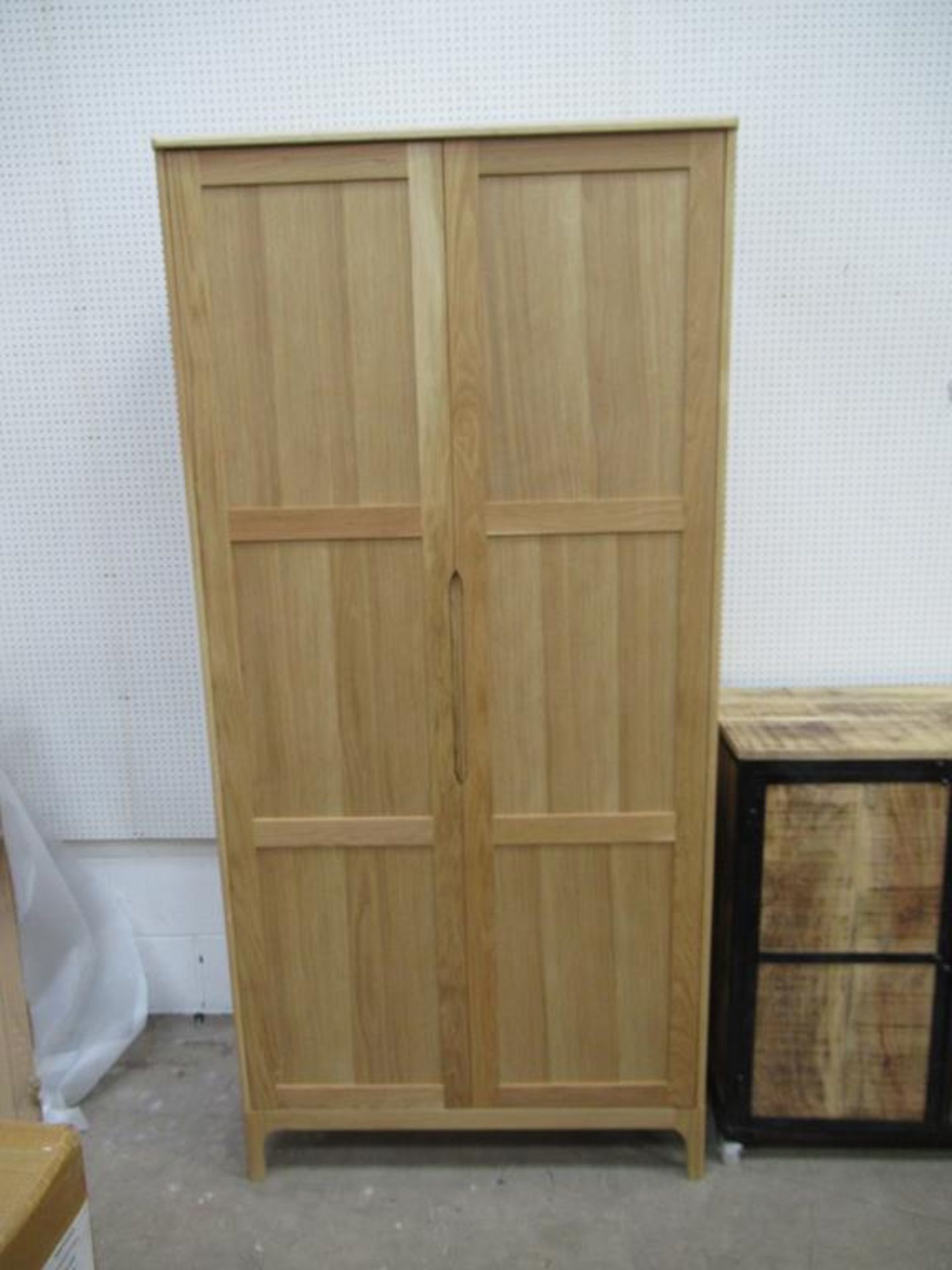 Oak Wardrobe (N10)