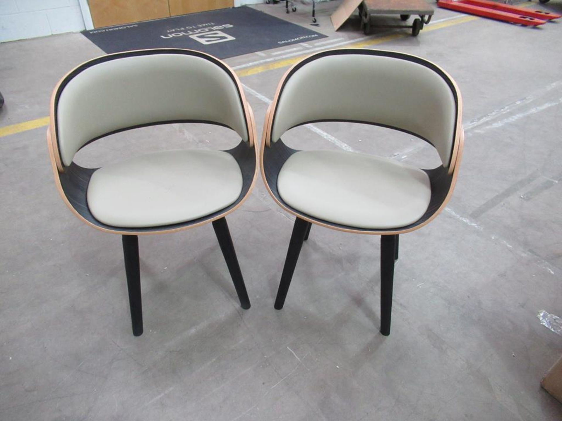 Sorizzo BE9 Chairs