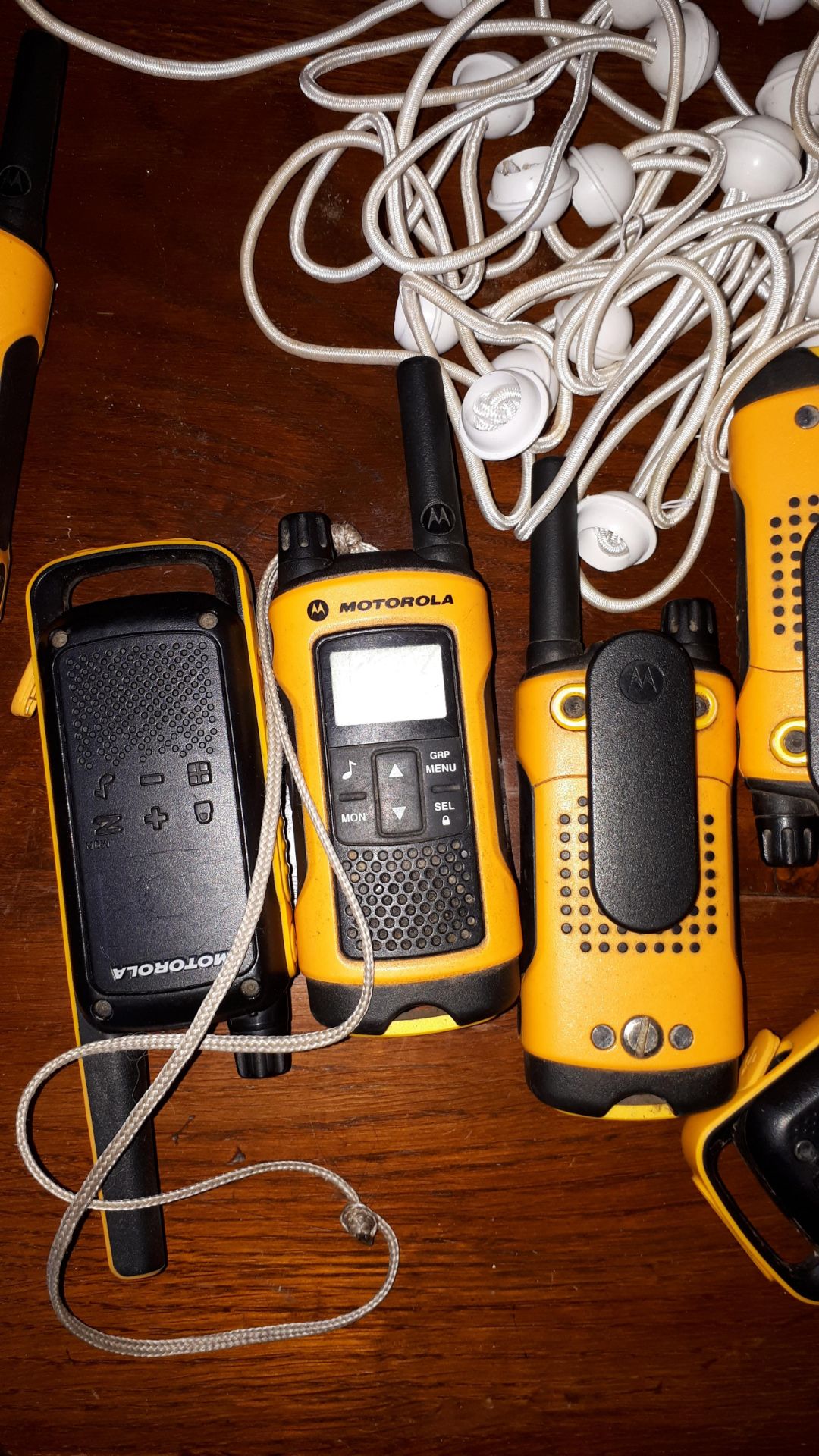 10 Motorola T80 Two Way Radios, 3 Stabo Two Way ra - Image 2 of 3