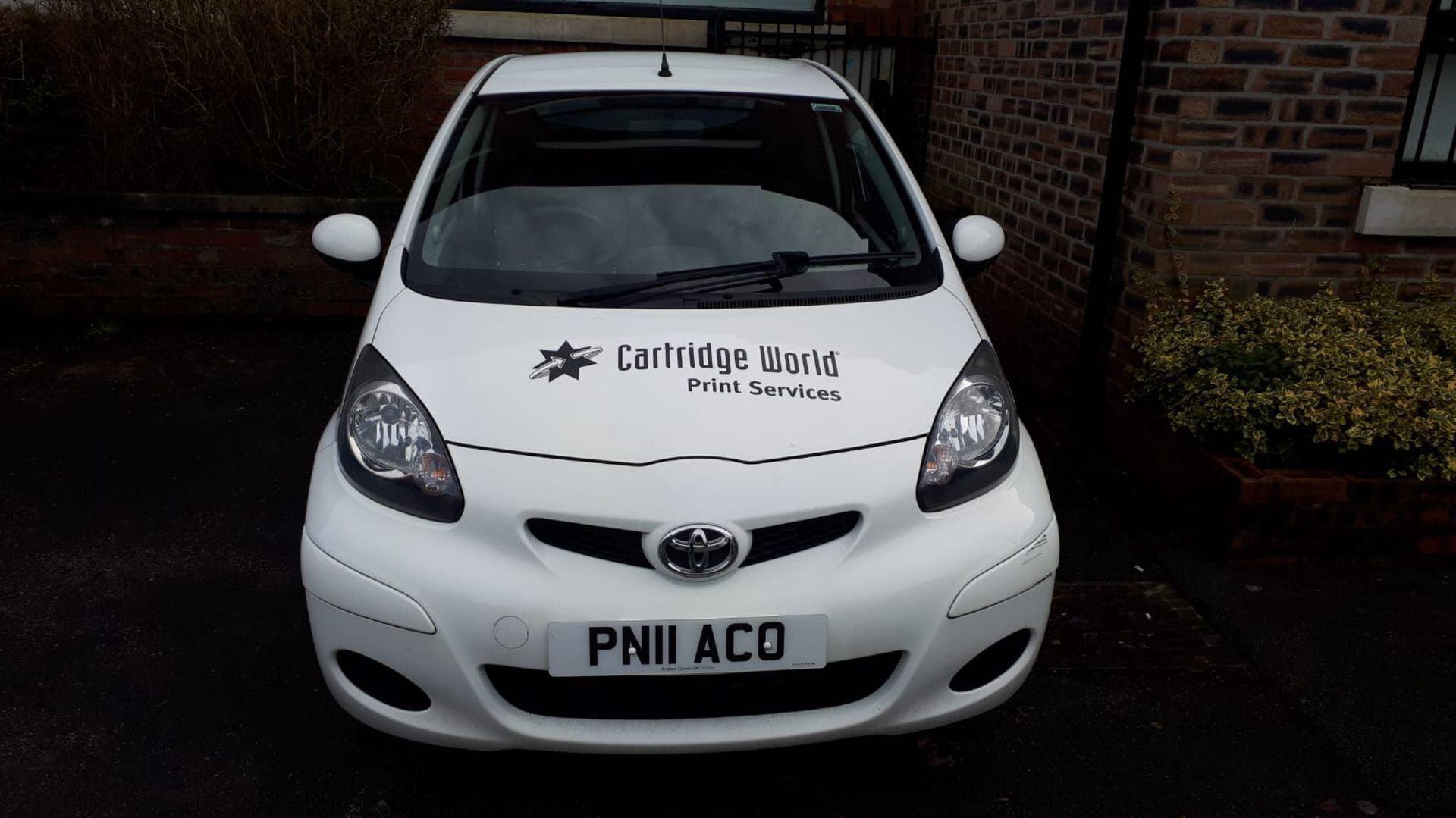 Toyota Aygo 3dr Hatchback Car 1.0 VVT-I Go, registration number PN11 ACO, registered 16/3/2011, MOT - Image 3 of 7