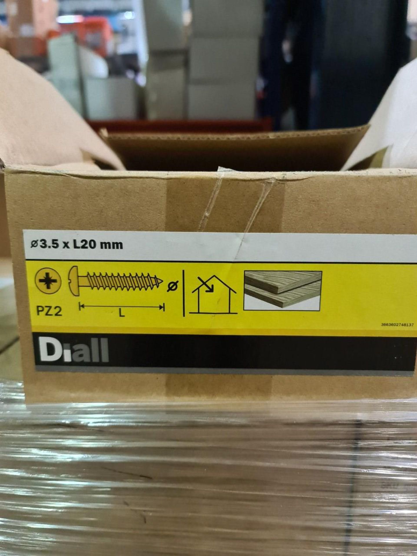 (D21) PALLET TO CONTAIN 167 x NEW 4KG BOXES OF 3.5 - Image 2 of 3