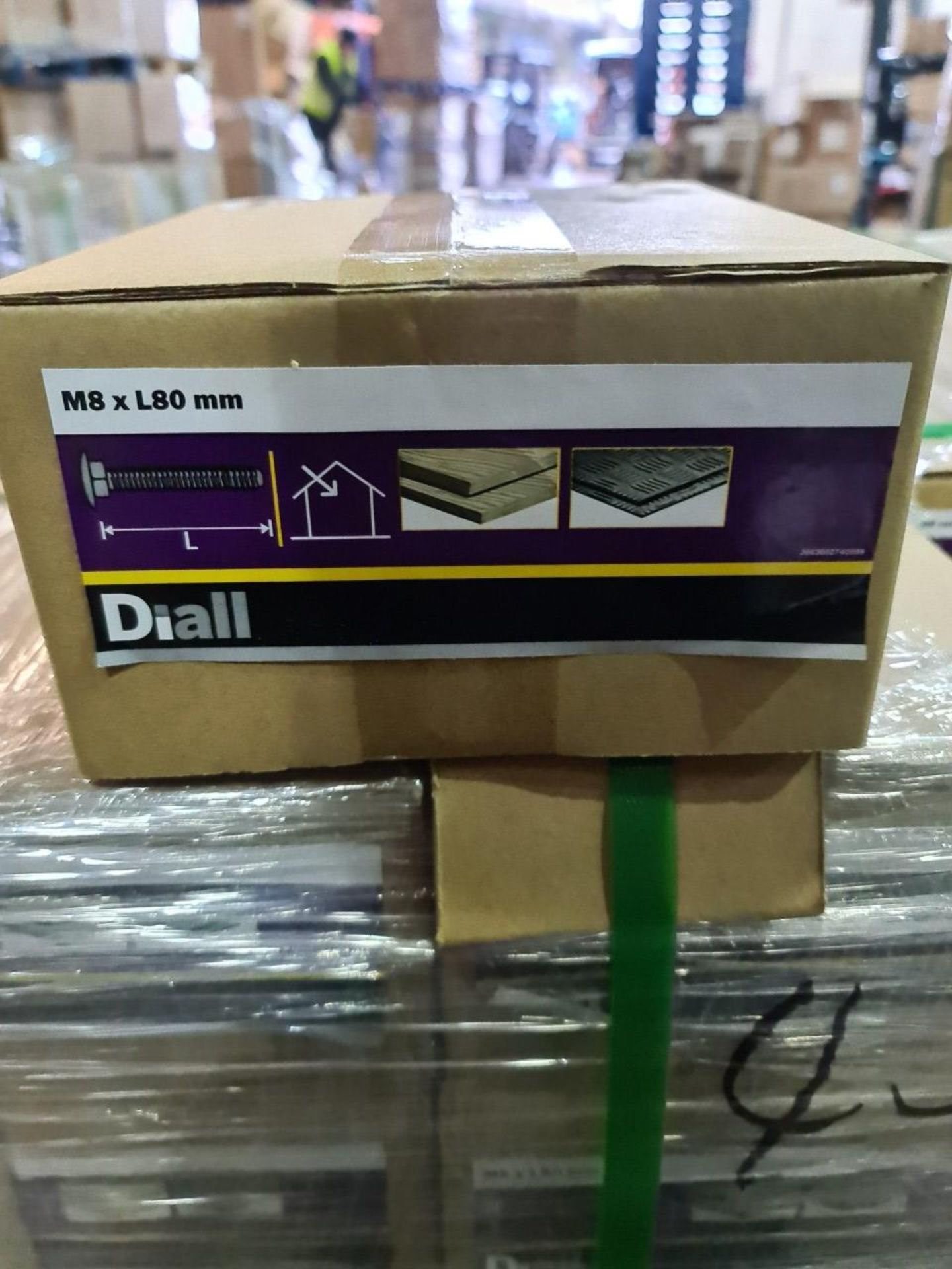 (S1) PALLET TO CONTAIN 199 x NEW 4KG BOXES OF M8x80MM HEX BOLT. ZP. RRP £28.25 PER BOX