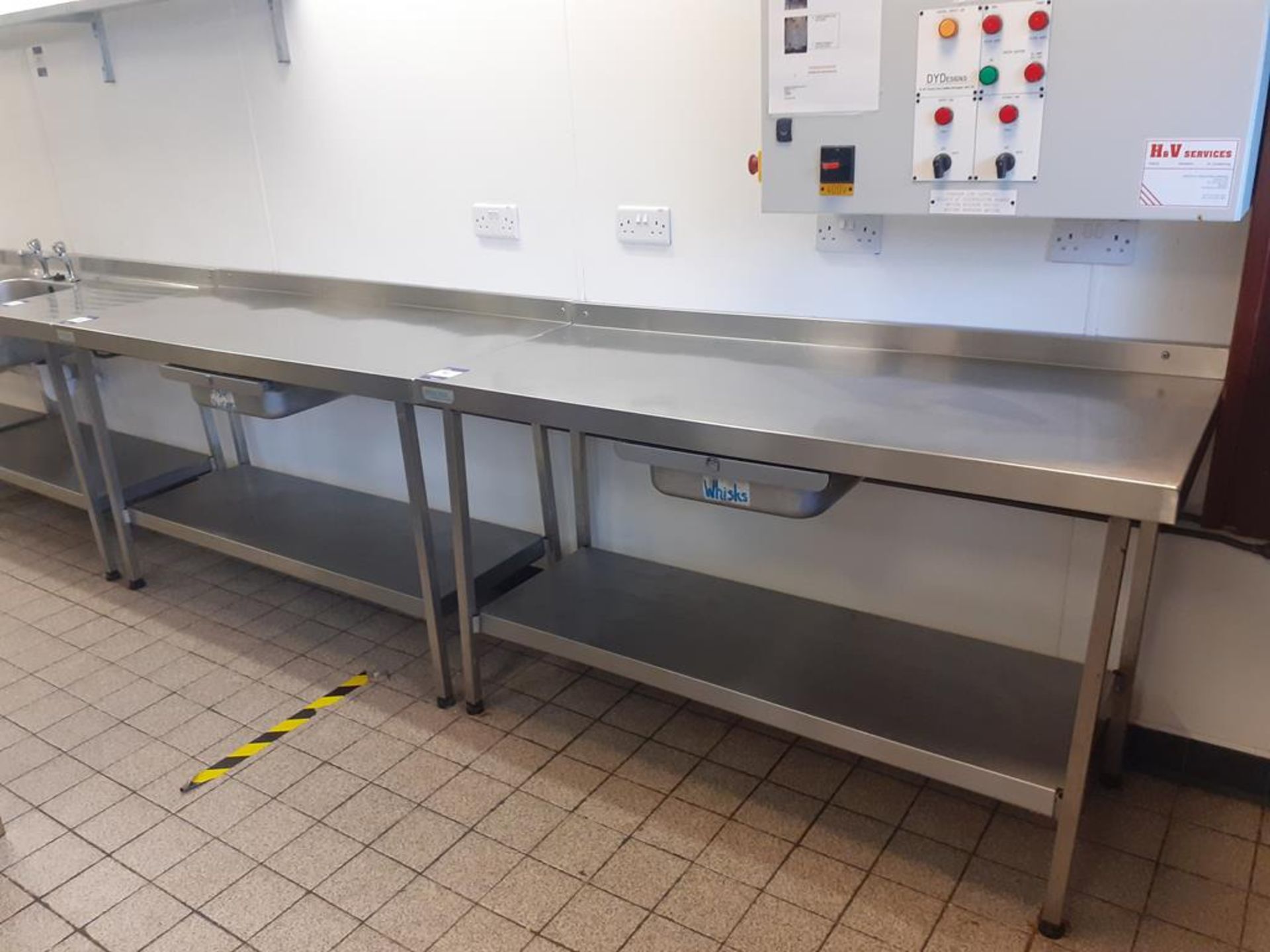 2x Sissons S/S Prep Tables and 2x Sissons S/S Sink Units - Image 4 of 4