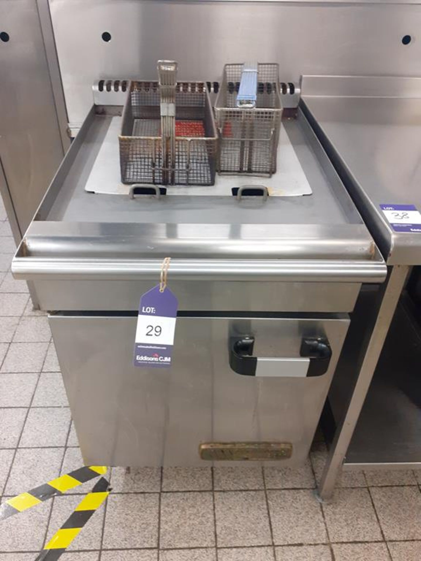 Commodore 2000 S/S Twin Basket Gas Range Commercial Fryer
