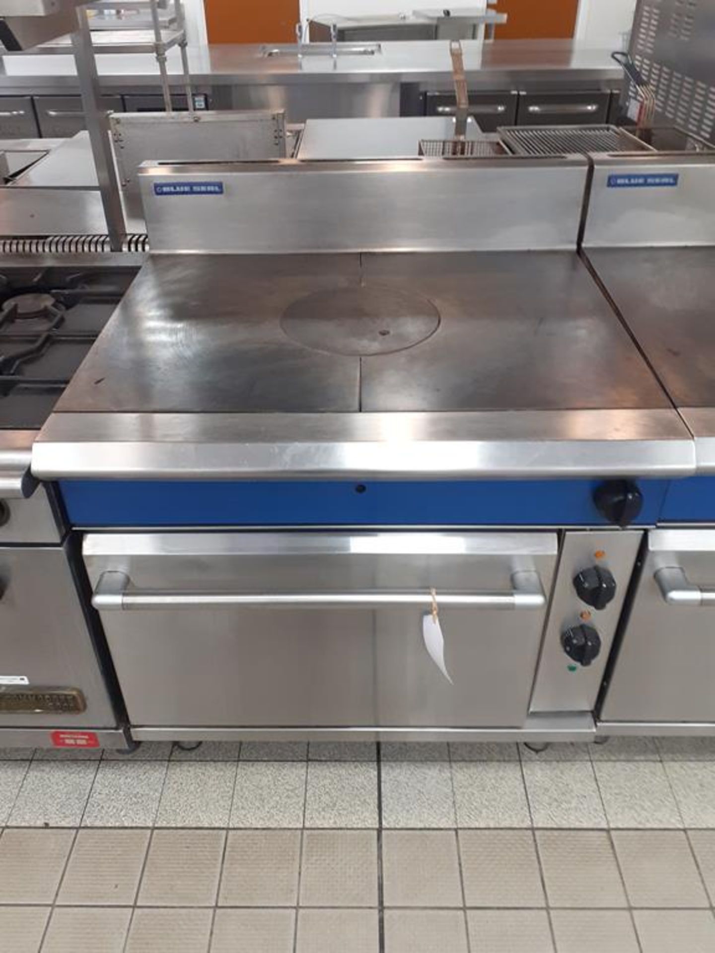 Blue Seal S/S Solid Top Gas Range Industrial Cooker