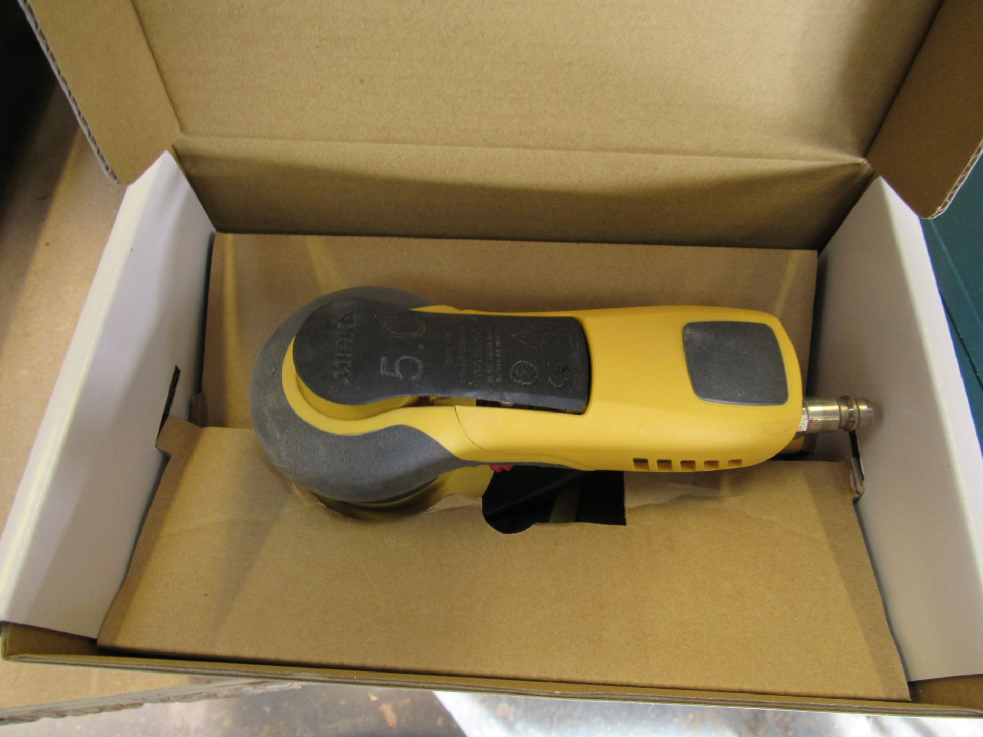 Assorted power tools including Steam cleaner, Hot - Image 2 of 8