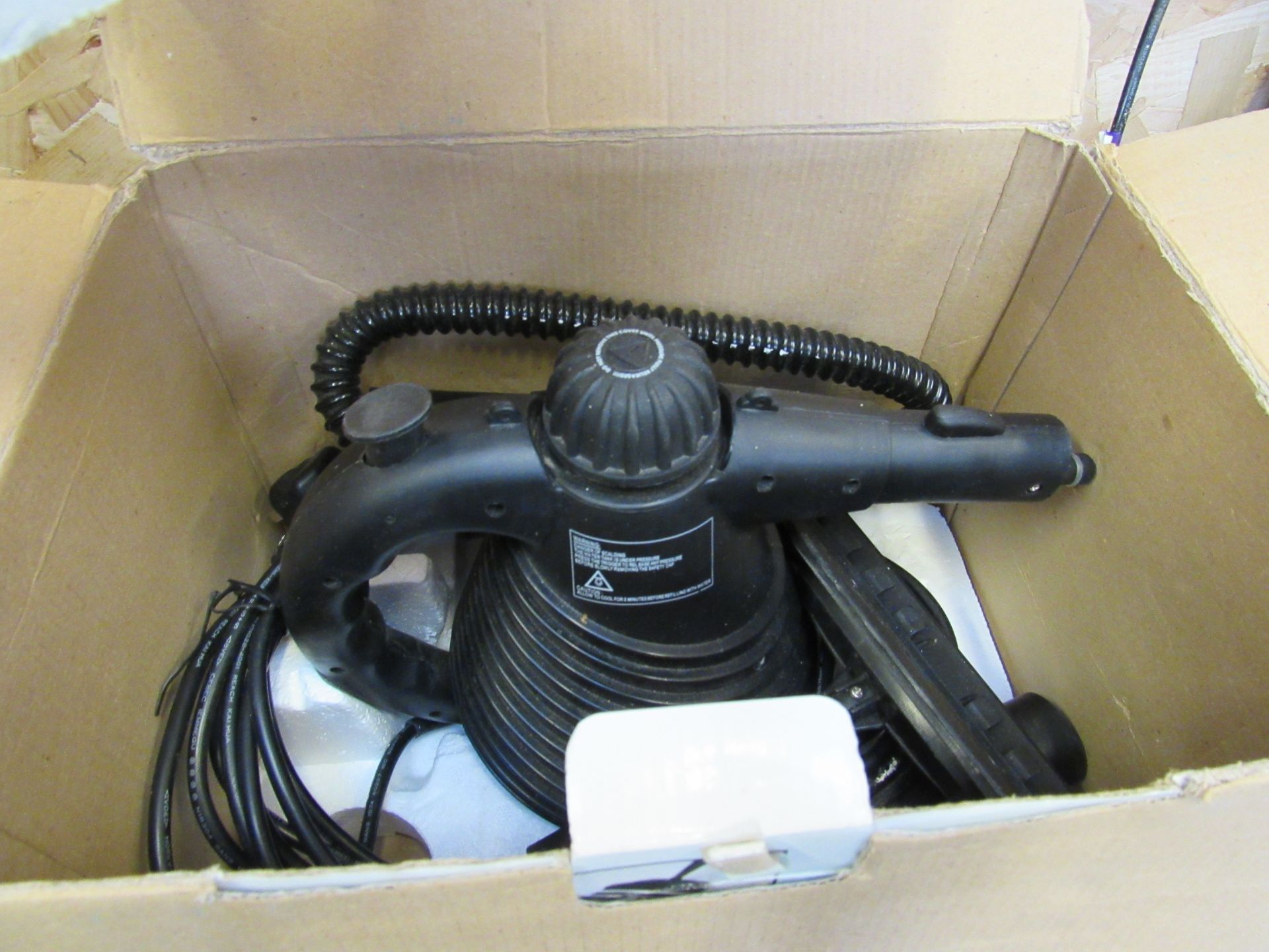 Assorted power tools including Steam cleaner, Hot - Image 7 of 8