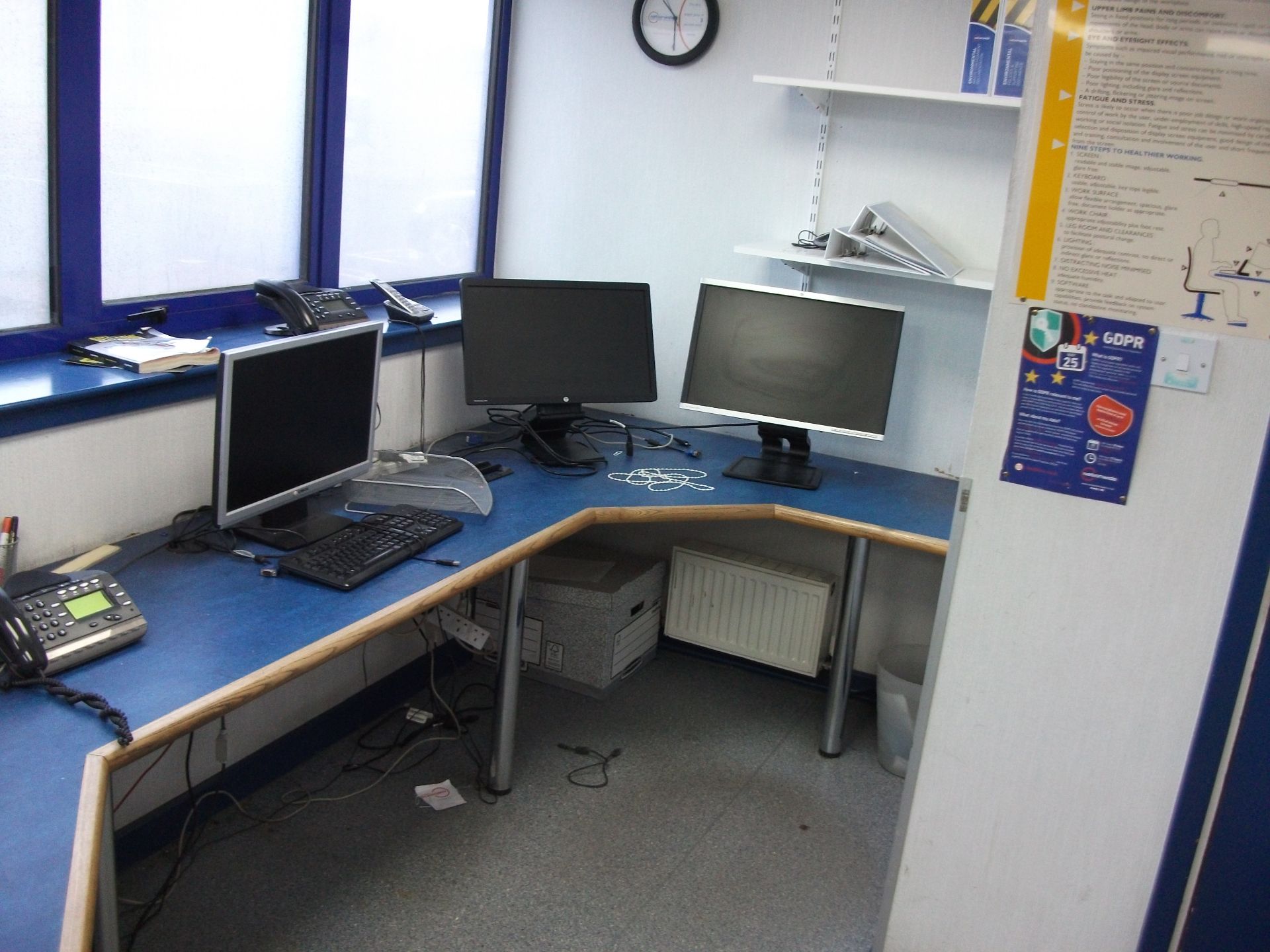 Loose and removable contents to offices including computer monitors, chairs, filing cabinets etc ( - Image 4 of 15