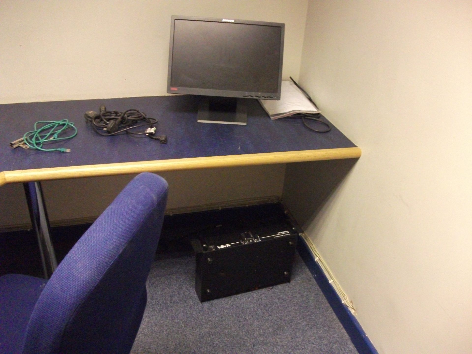 Loose and removable contents to offices including computer monitors, chairs, filing cabinets etc ( - Image 12 of 15
