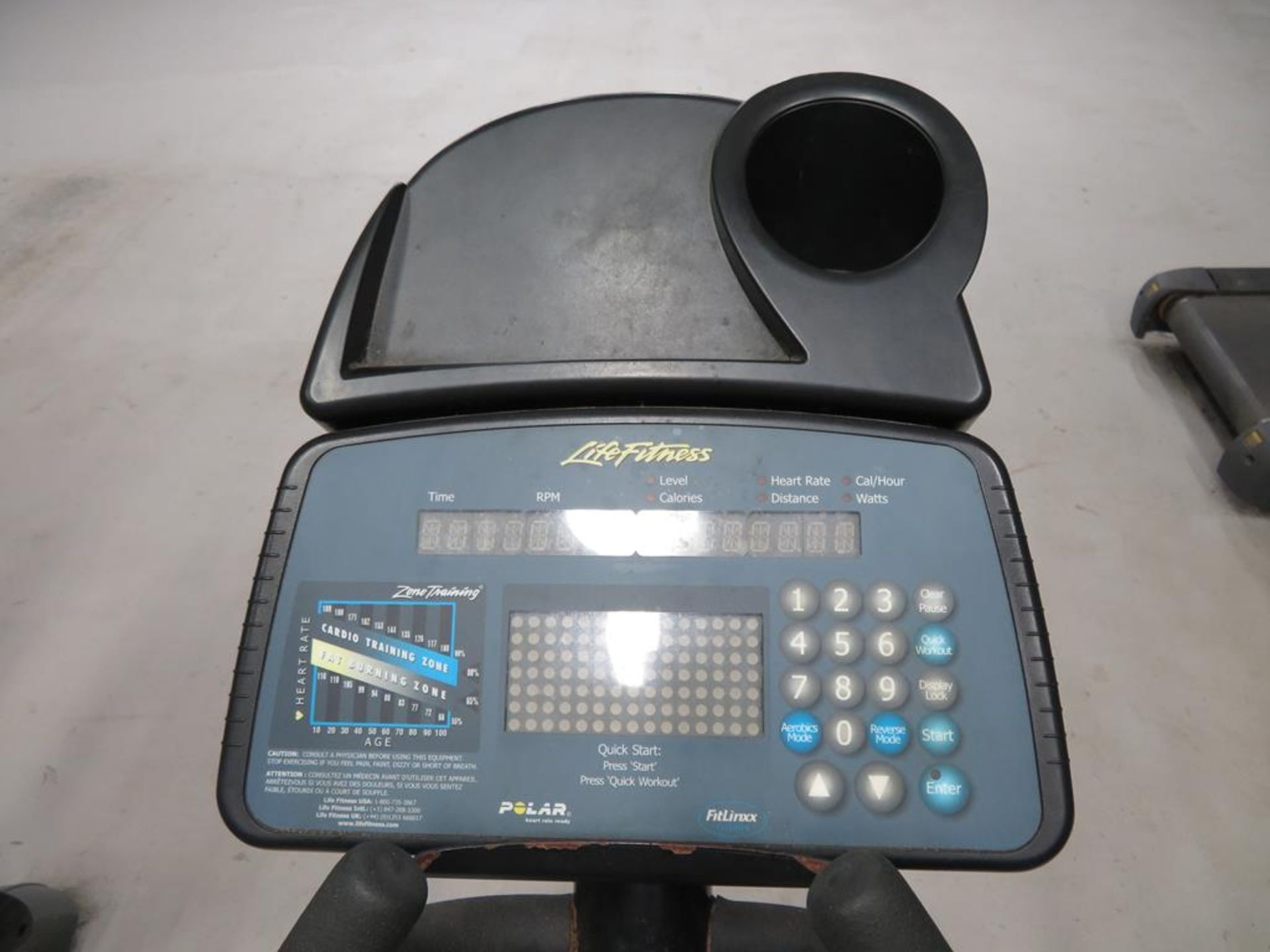 A Life Fitness Cross Trainer 9500HR - Image 3 of 4