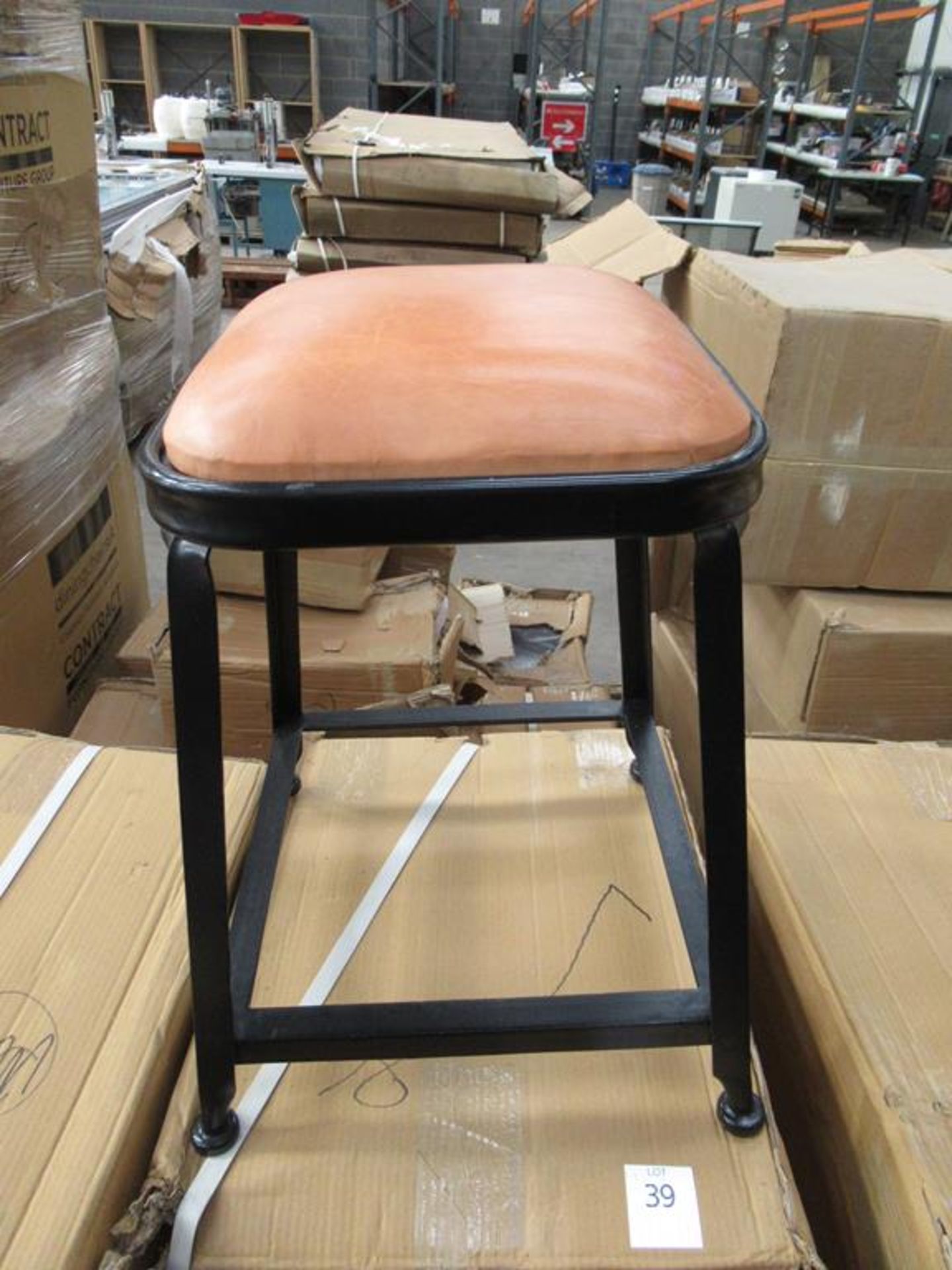 x3 Ind UPH Low Stools