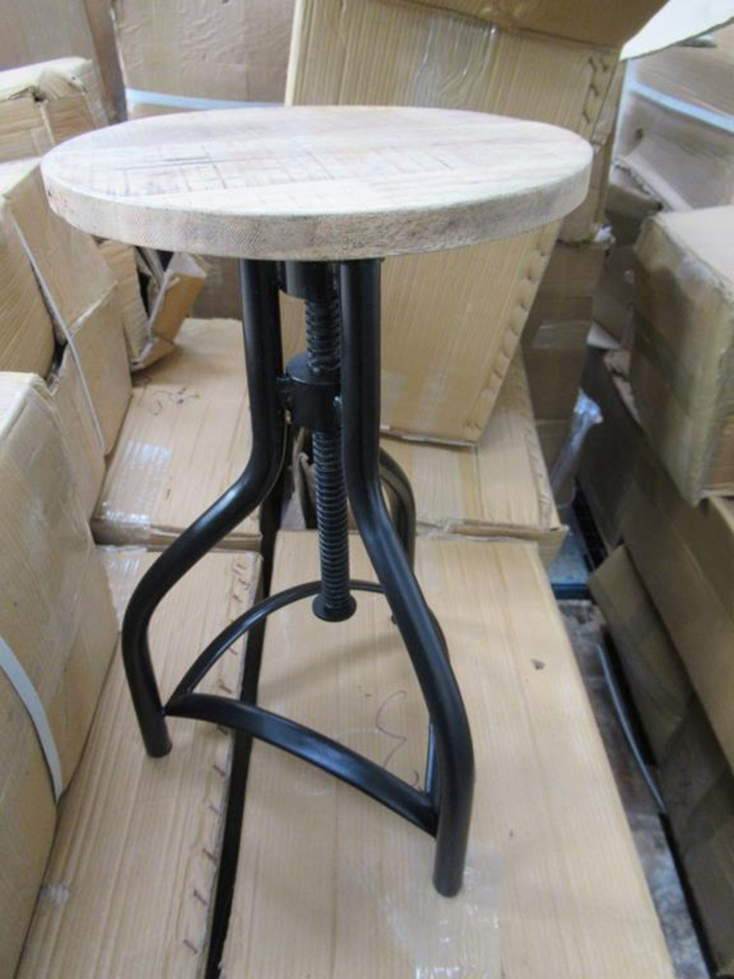 x3 Ind Low Stools 3