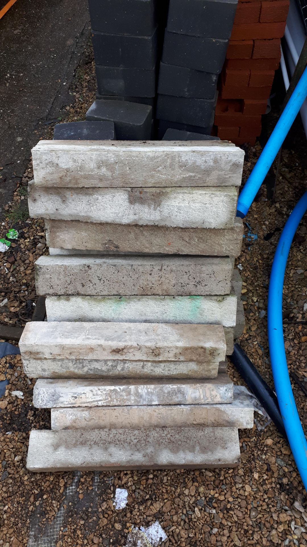 Approximately 20 x Pre cast concrete lintels (600mm length)