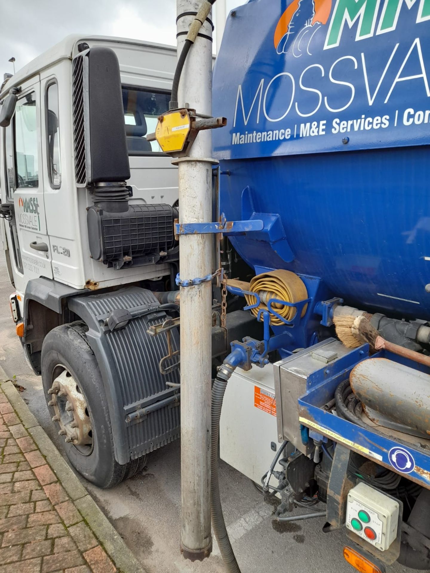 Volvo FL220 Medium Volume Jack Tanker Truck, with Gully Cleaner, with 8,050 Litre capacity Whale - Image 23 of 31