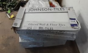 Assortment of tiles, to pallet