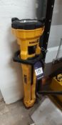 Dewalt DCL079 tripod light