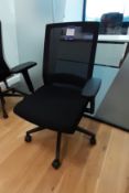 Upholstered Mobile Office Chair