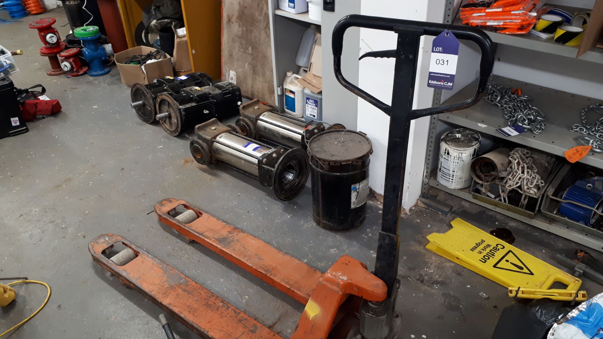 Unbadged hand hydraulic pallet truck