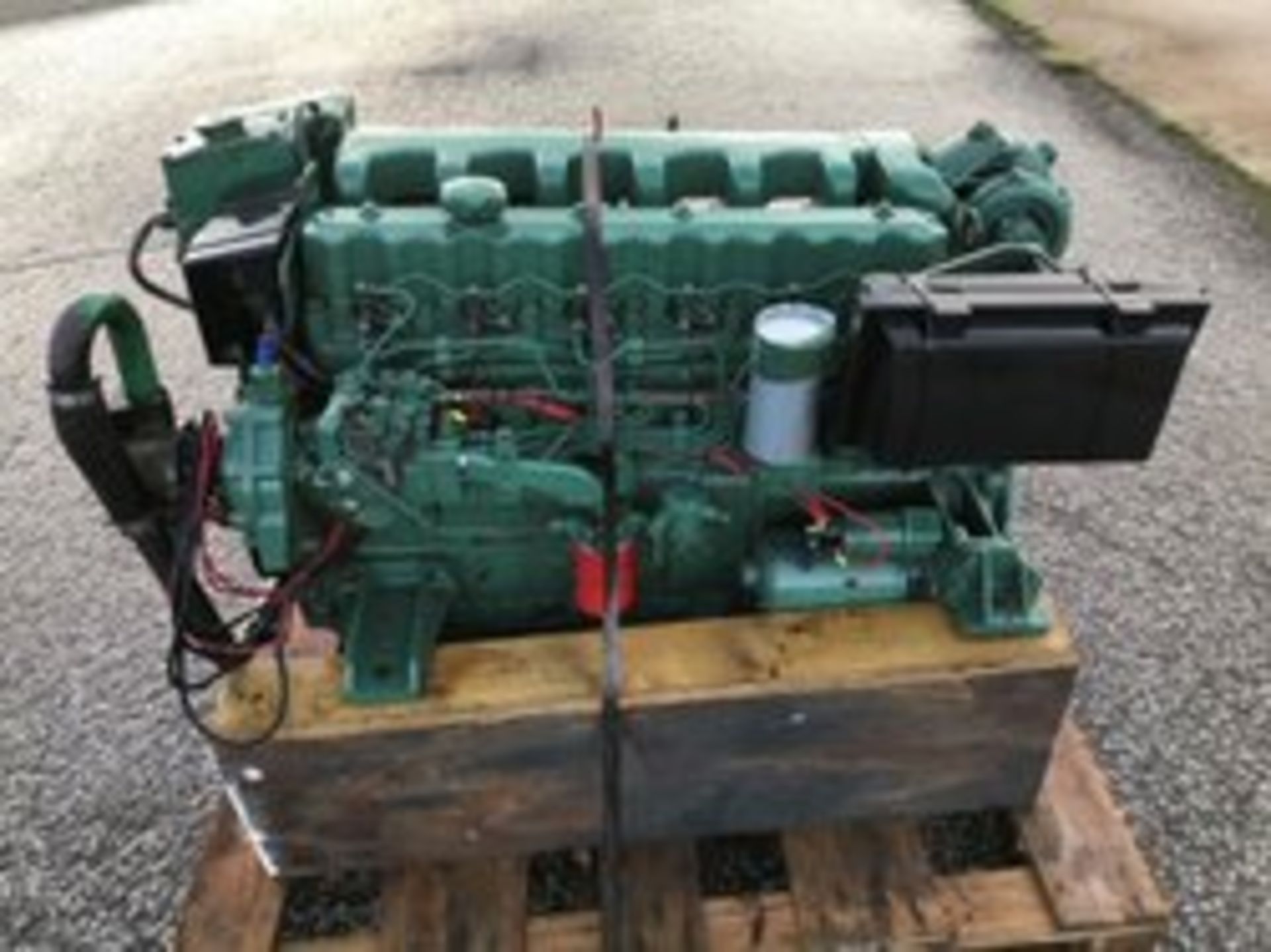 Volvo TMD40 165hp Marine Diesel Engine - Image 2 of 4