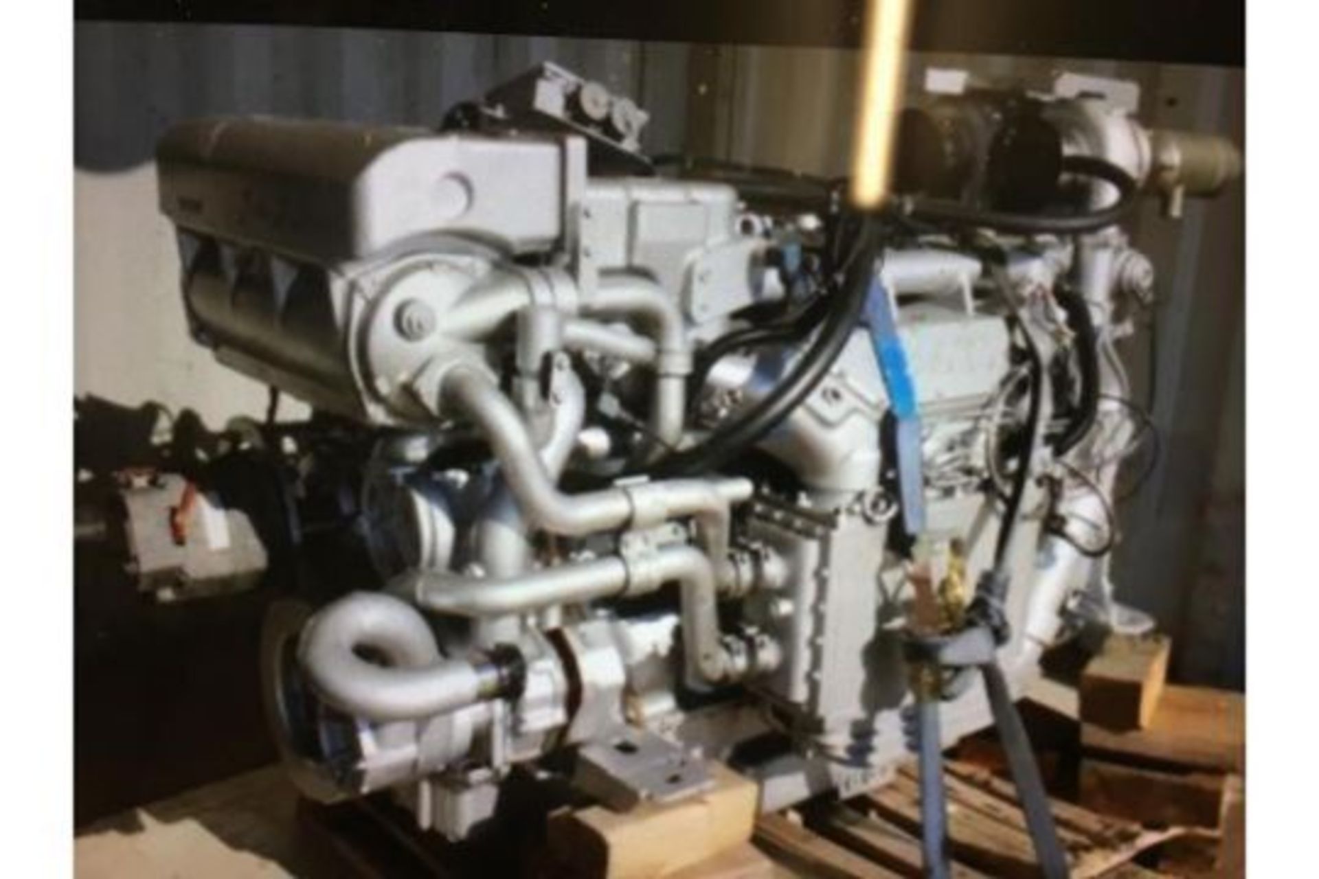 Isotta Fraschini L130GTS 748hp Marine Diesel engine Low hours - Image 3 of 5