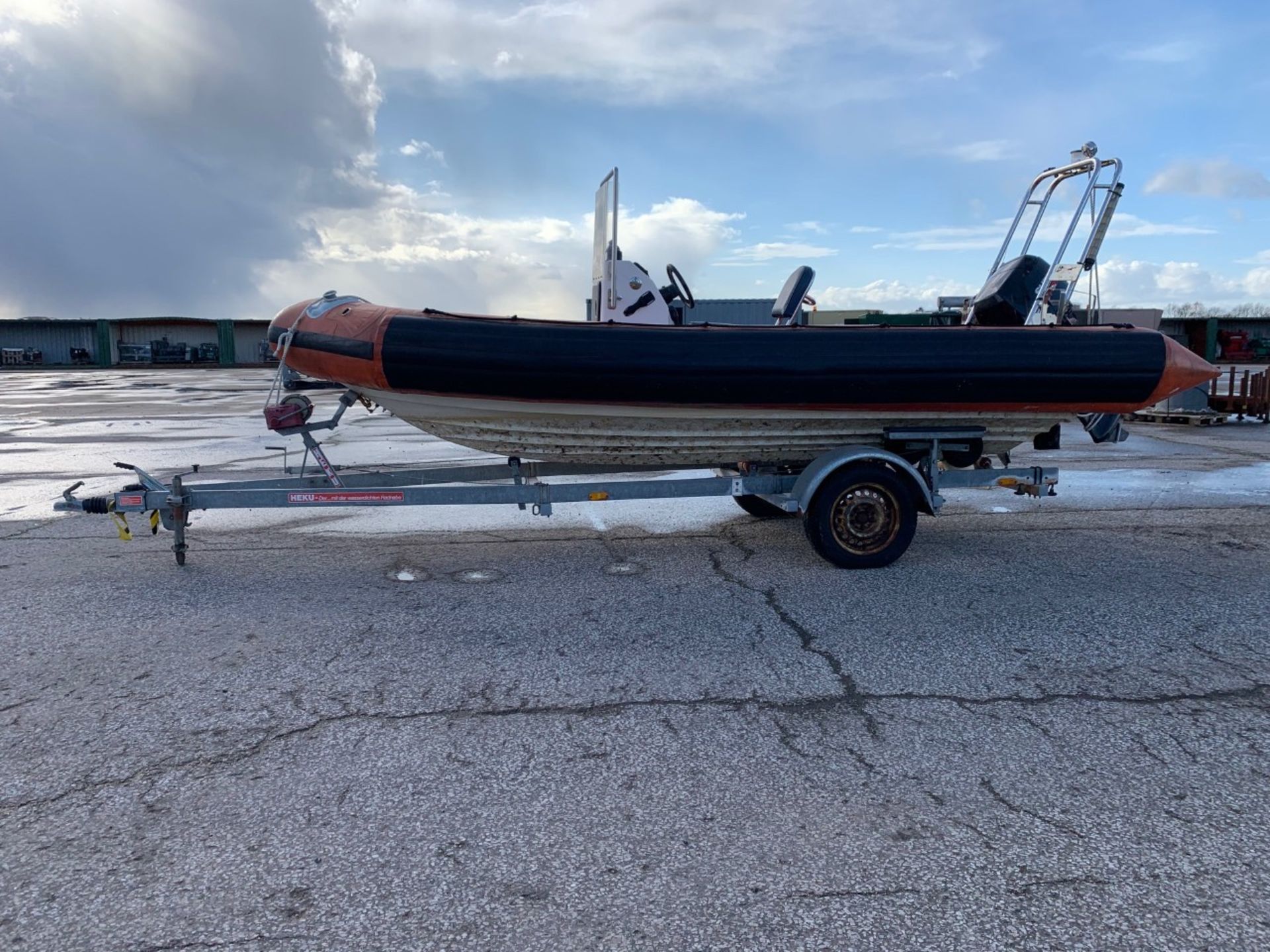 Avon SR5.4 Rib with Trailer - Image 2 of 8