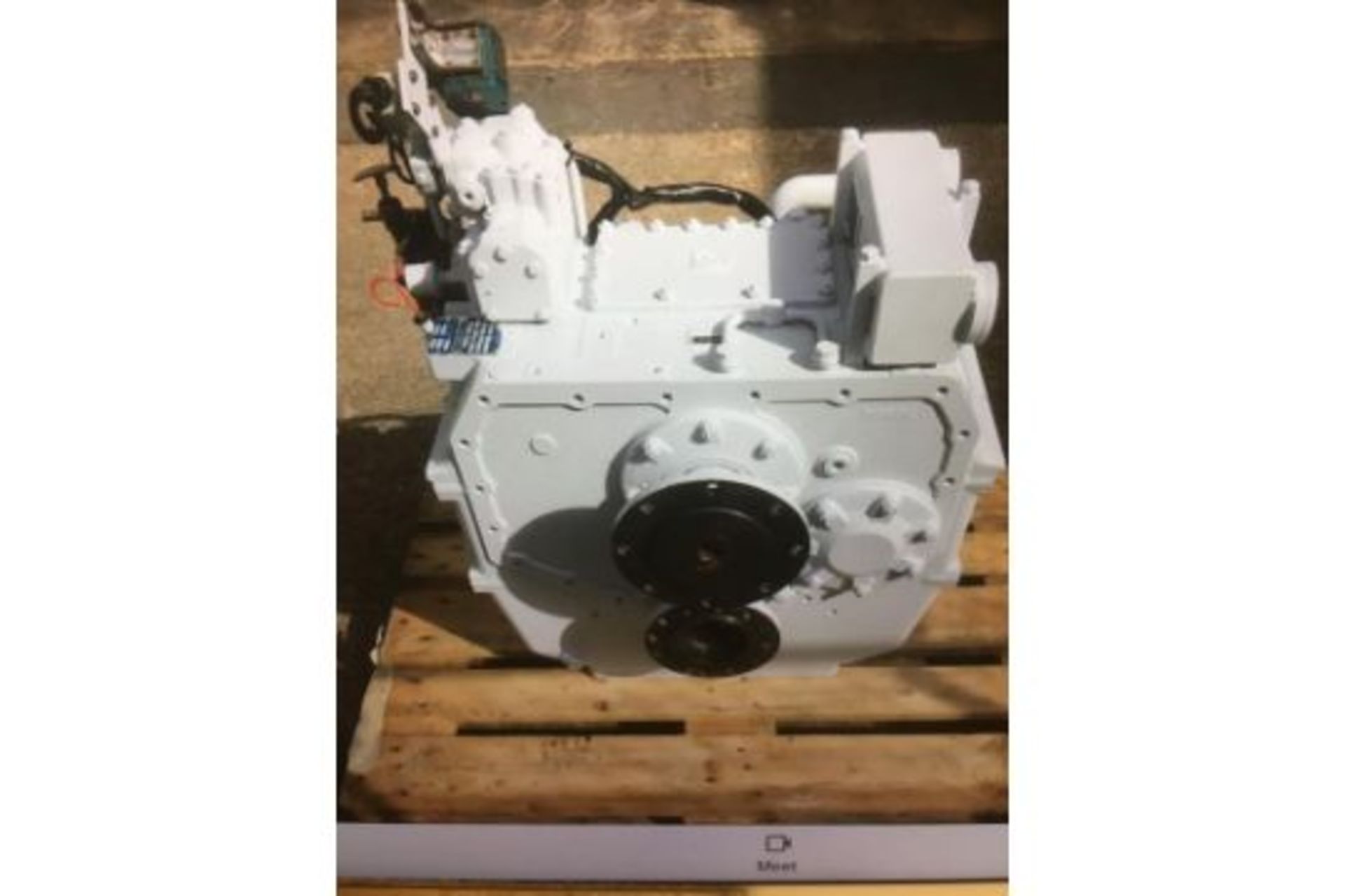 ZF Marine Gearbox Low hours - Image 3 of 6